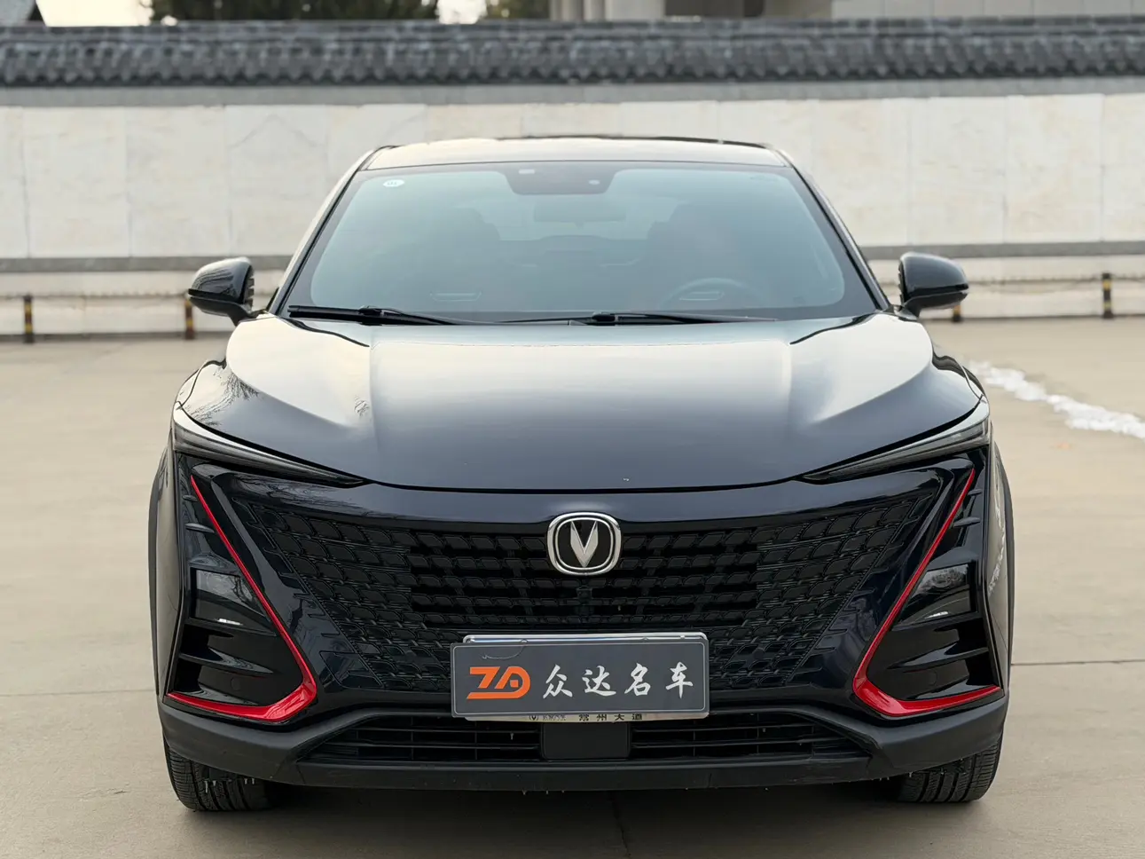 Changan UNI-T  из Китая