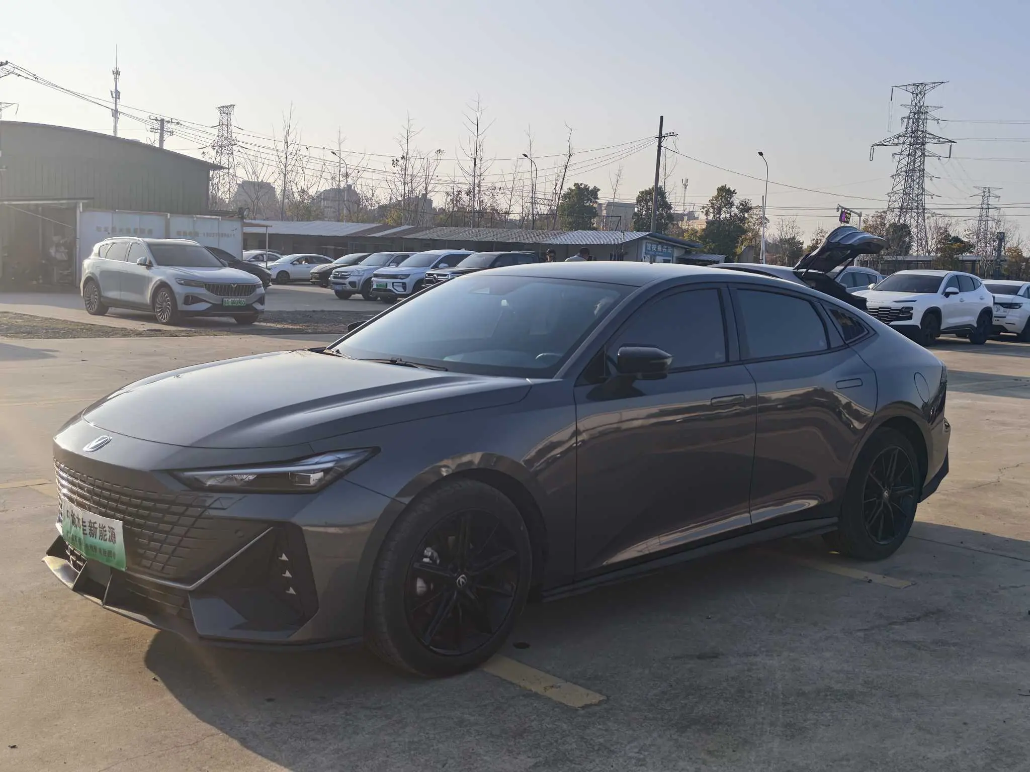 Changan UNI-V  из Китая