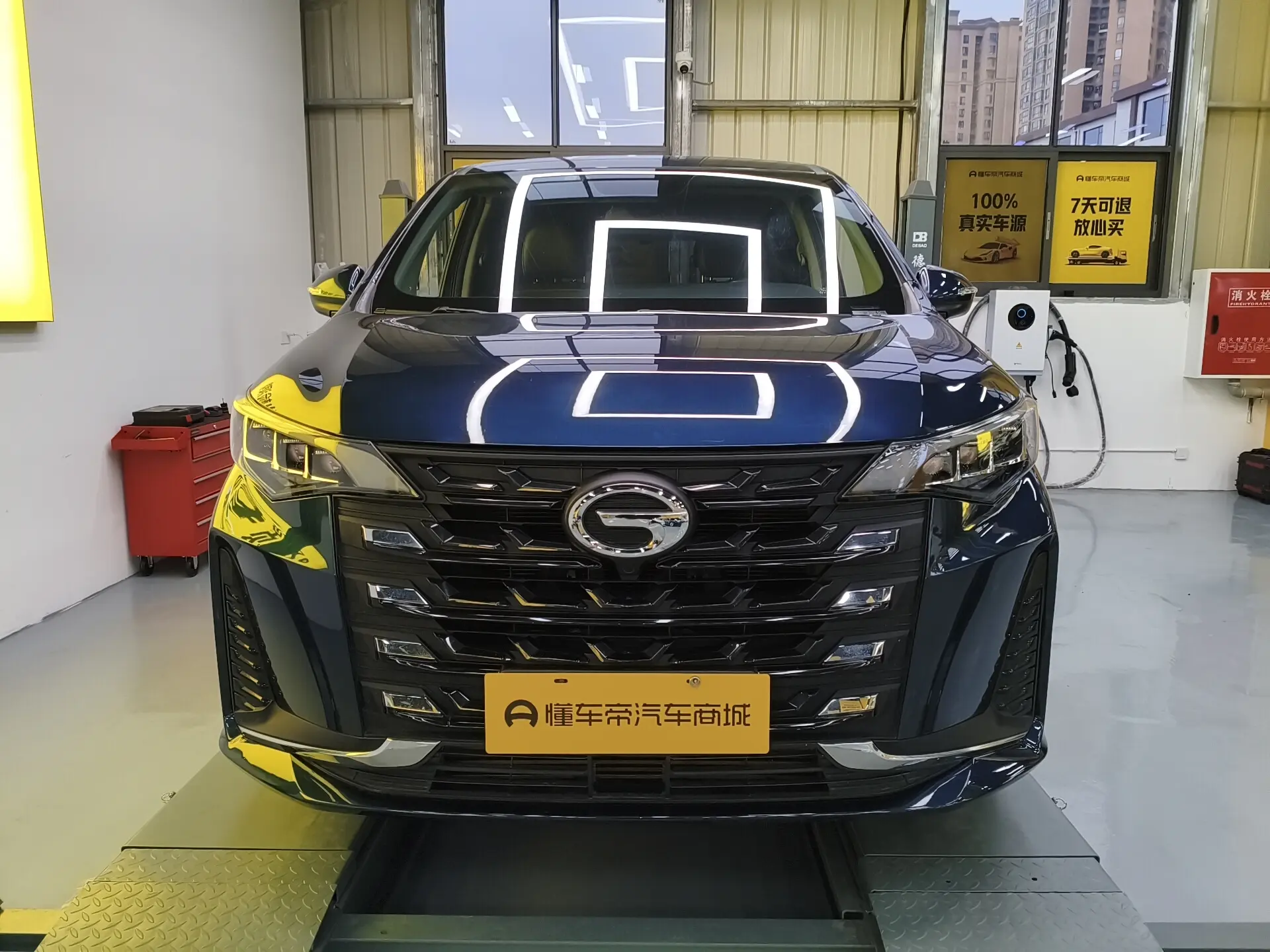 GAC Trumpchi M6  из Китая