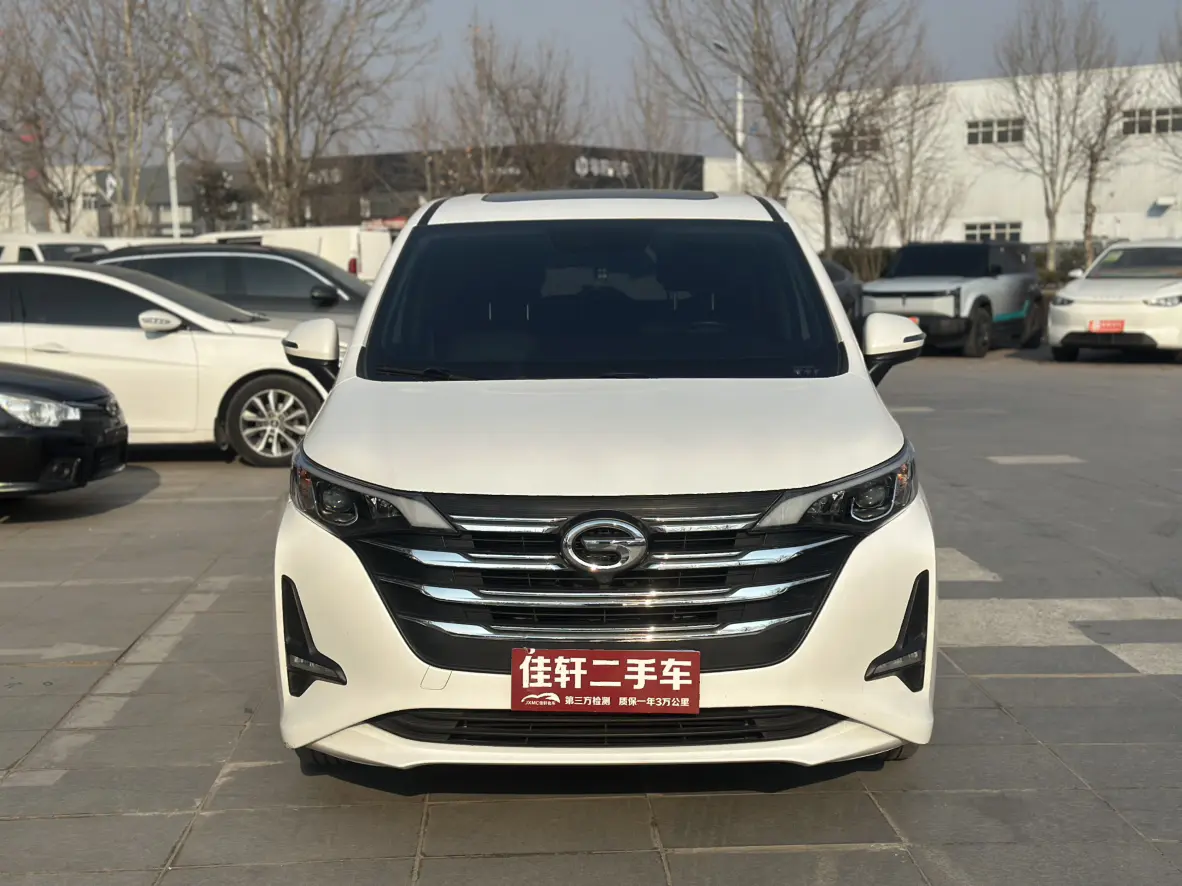 GAC Trumpchi M6  из Китая