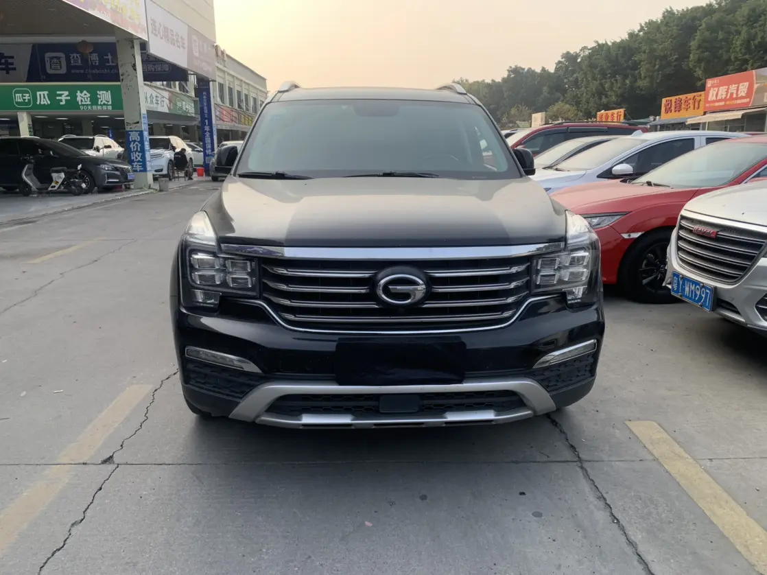 GAC Trumpchi GS8  из Китая