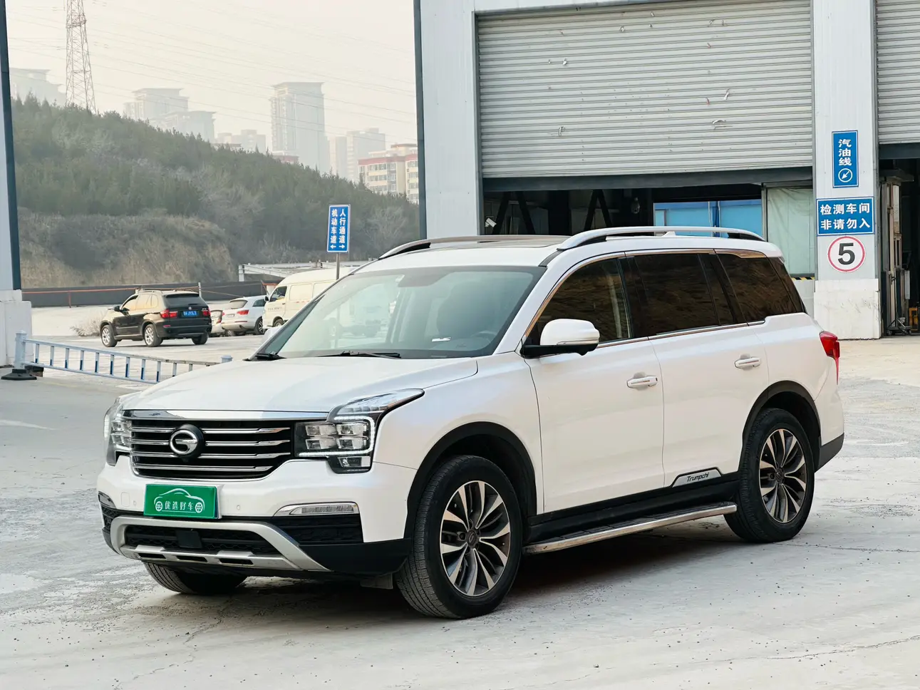 GAC Trumpchi GS8  из Китая