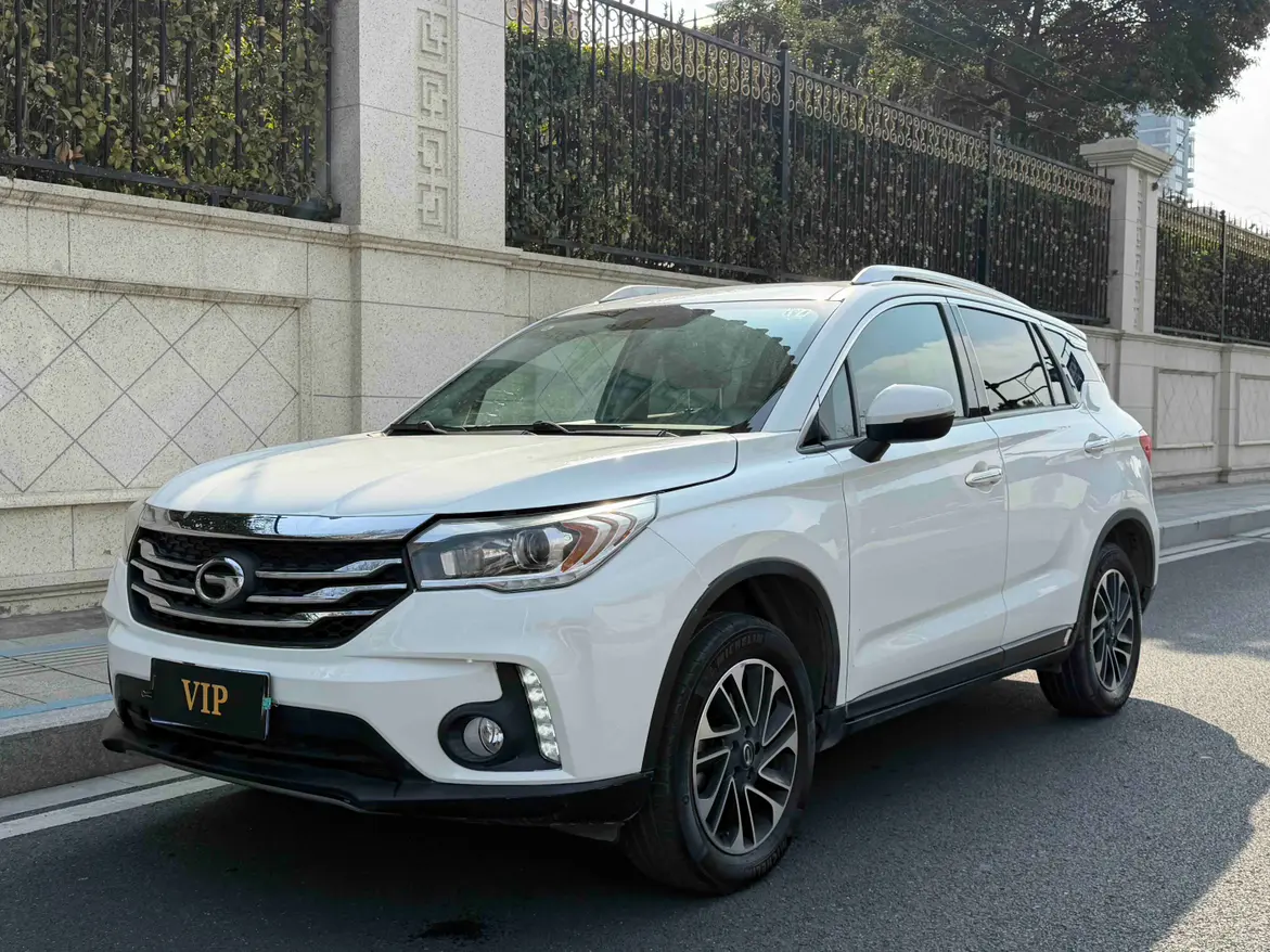 GAC Trumpchi GS4  из Китая