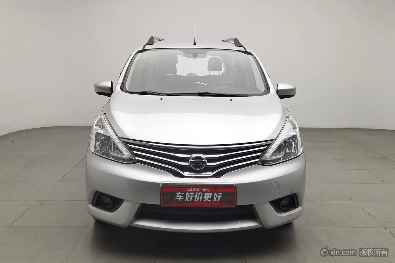 Nissan Li Wei  из Китая