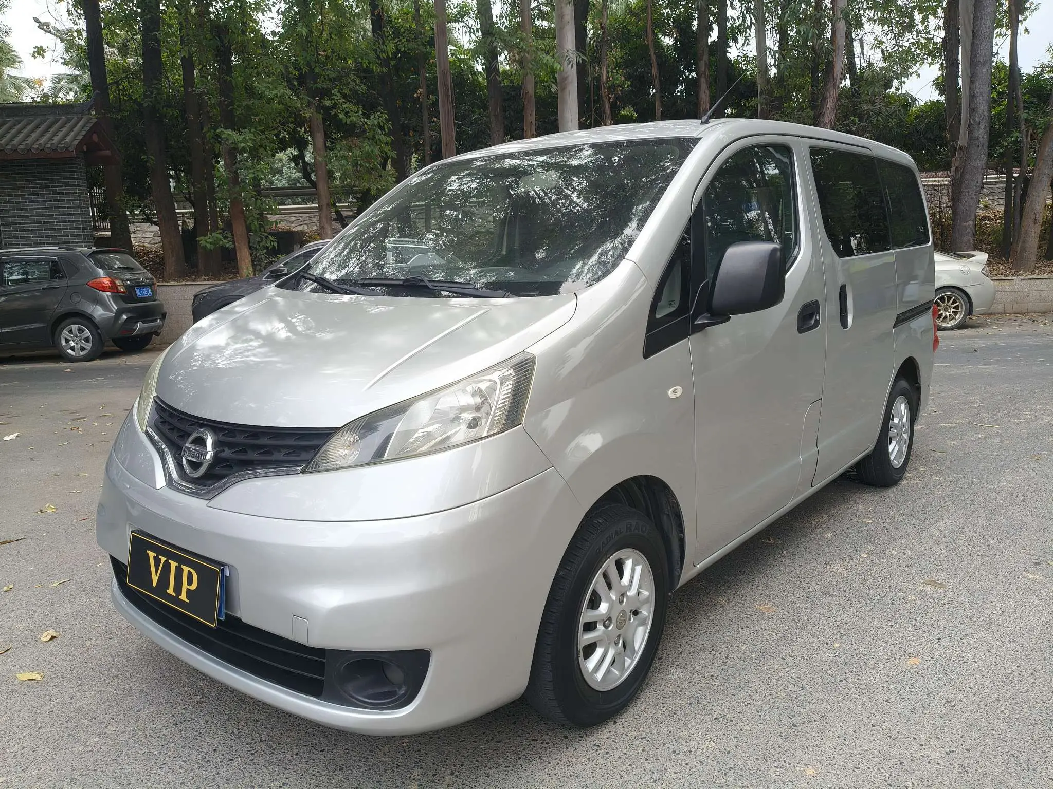 Nissan NV200  из Китая