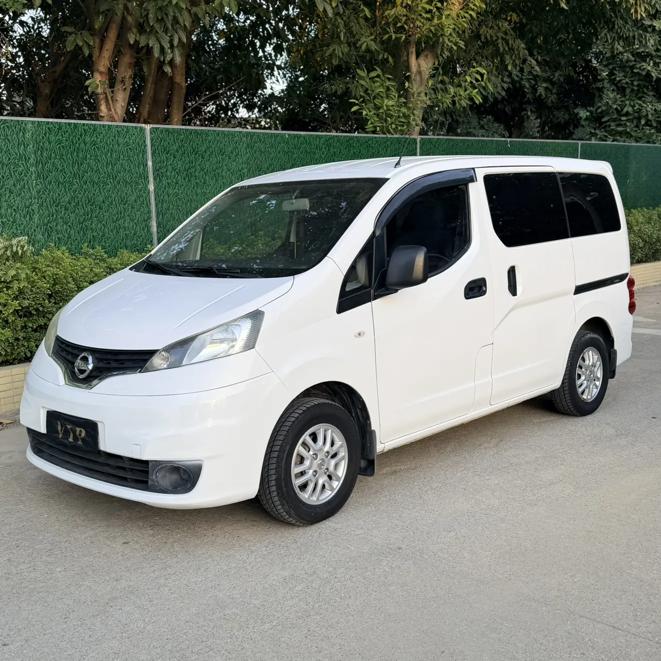 Nissan NV200  из Китая