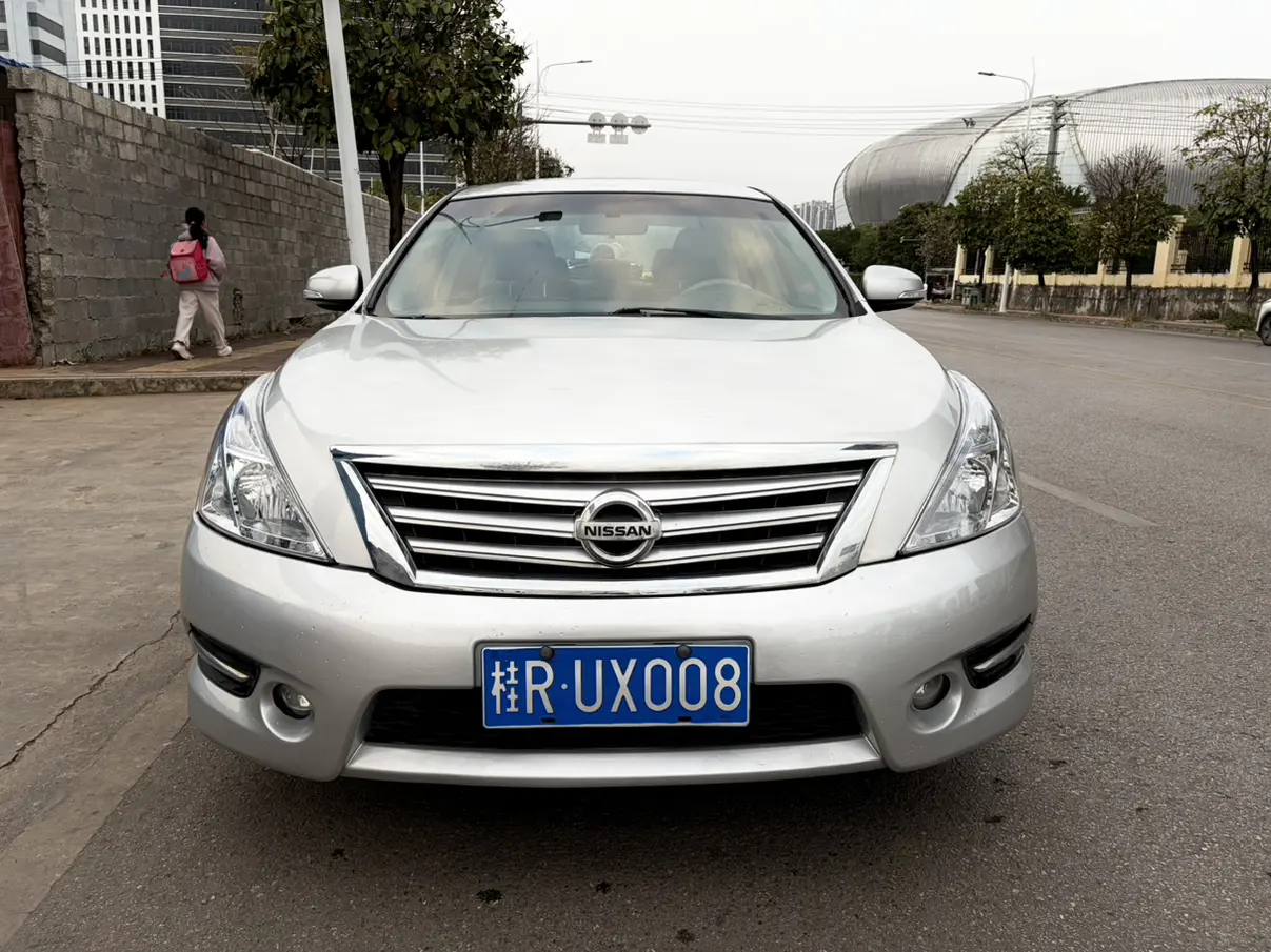 Nissan Altima (Teana)  из Китая