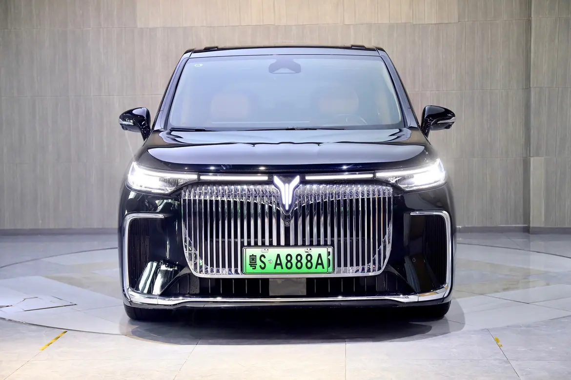 Voyah Lantu Dreamer PHEV  из Китая