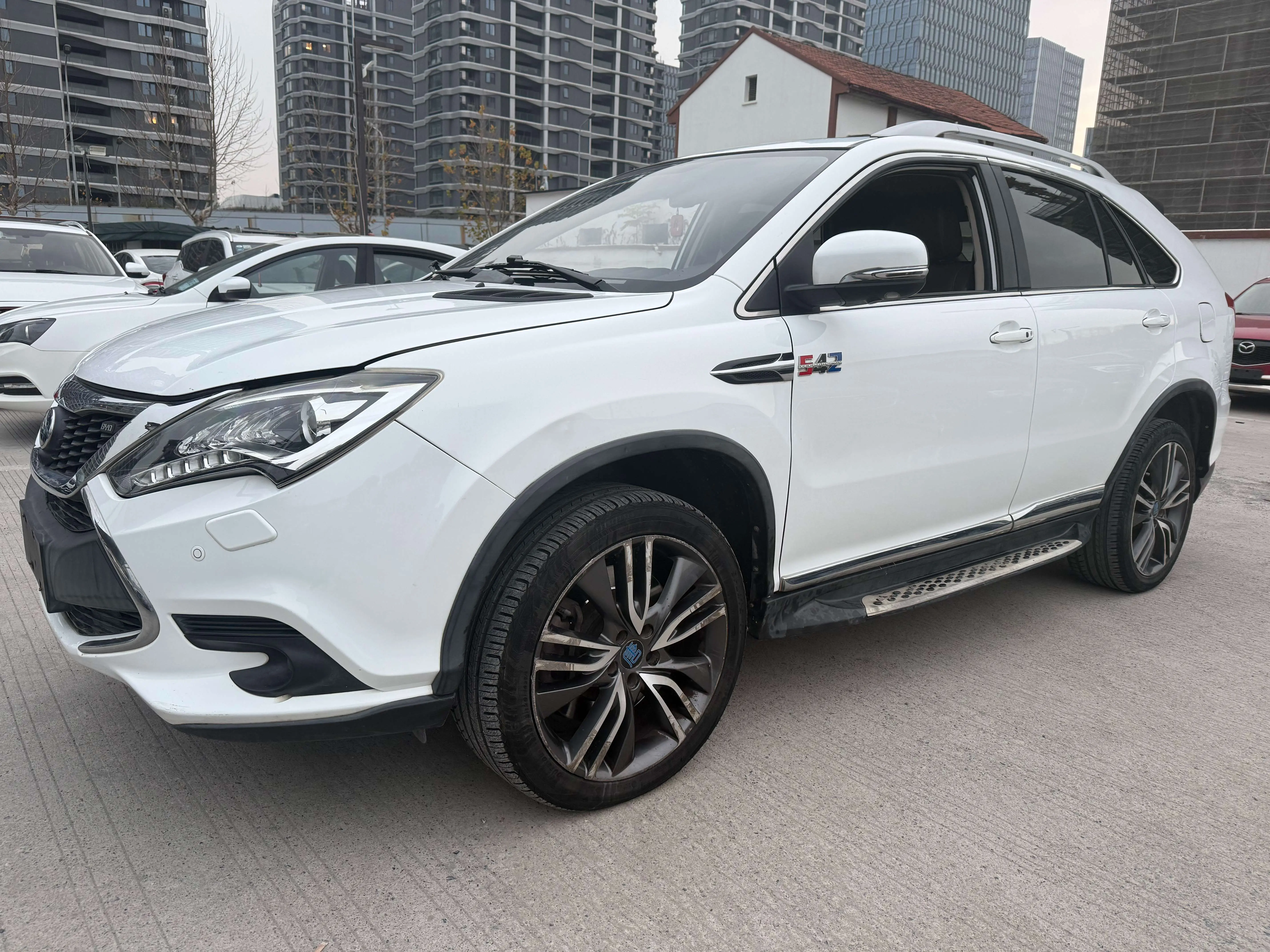 BYD Tang DM