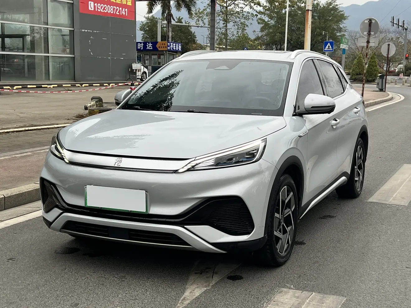 BYD Yuan PLUS  из Китая