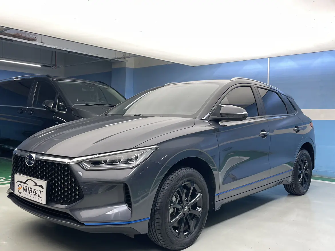 BYD e2  из Китая