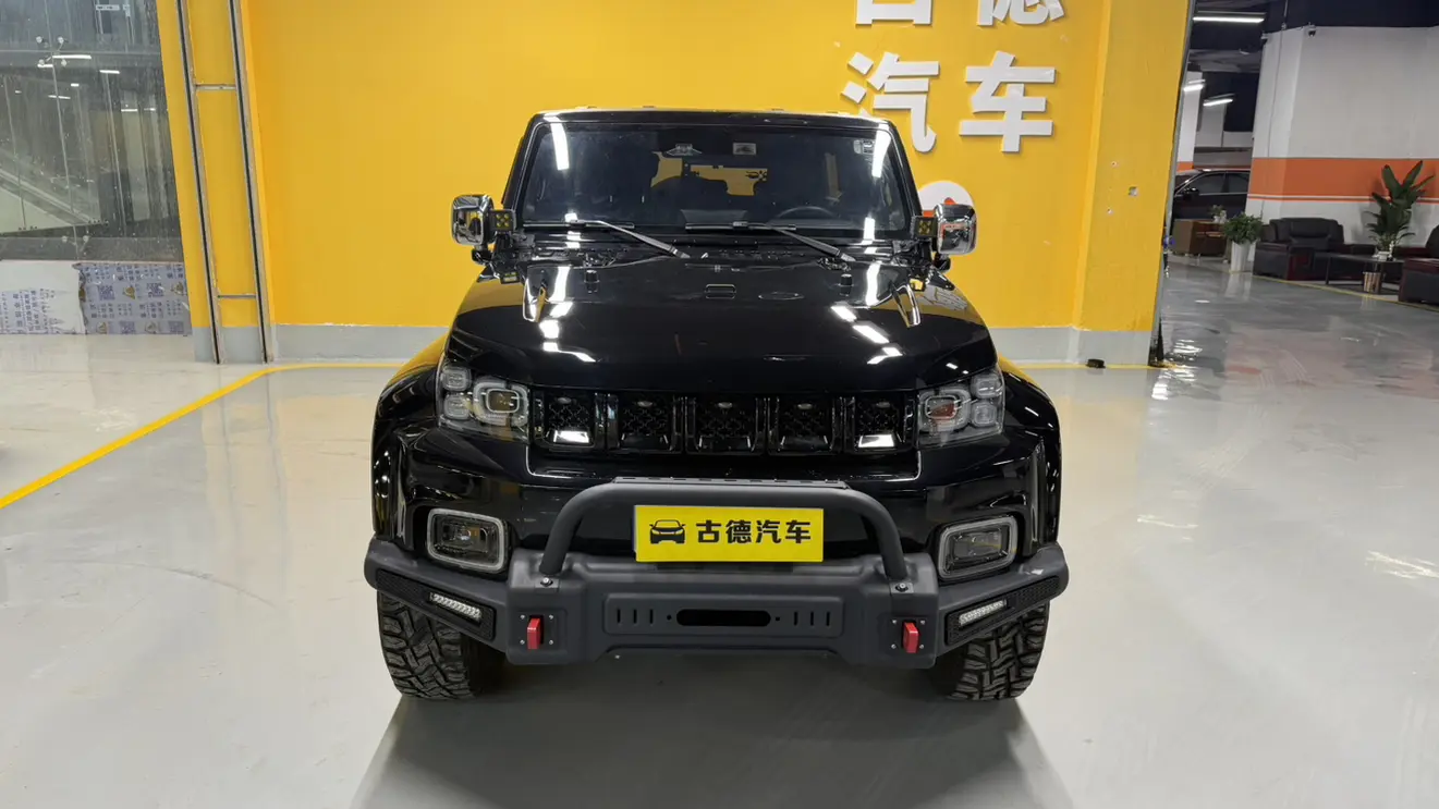 BAIC Beijing Off-road BJ40  из Китая