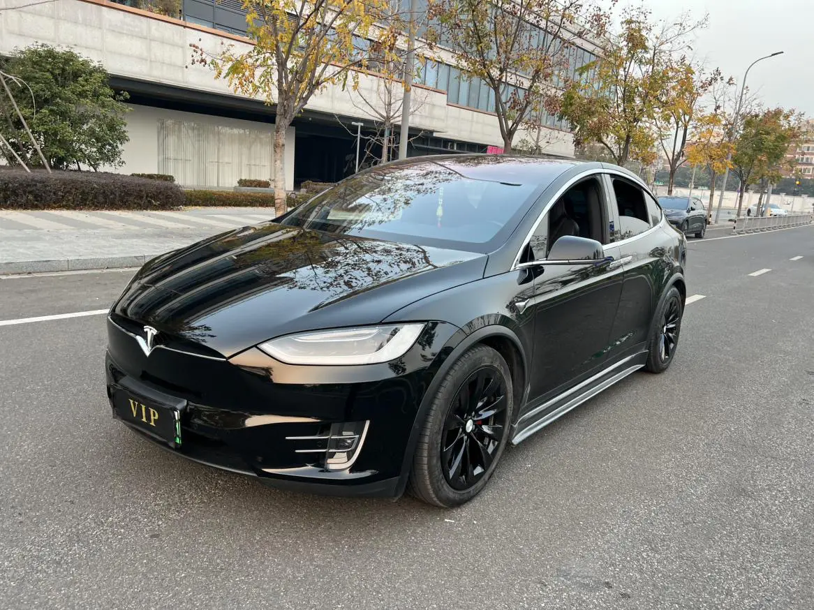 Tesla Model S  из Китая