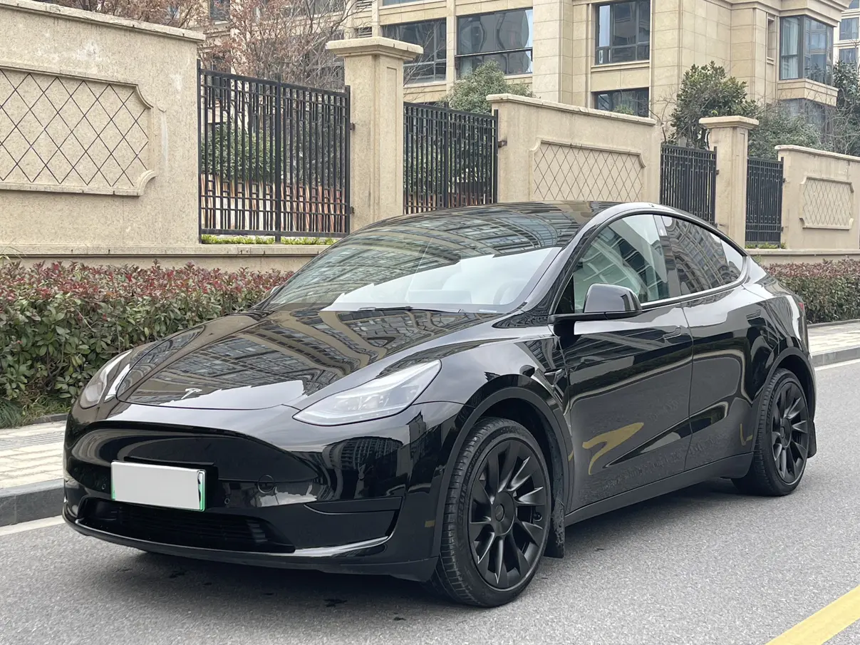 Tesla Model Y  из Китая