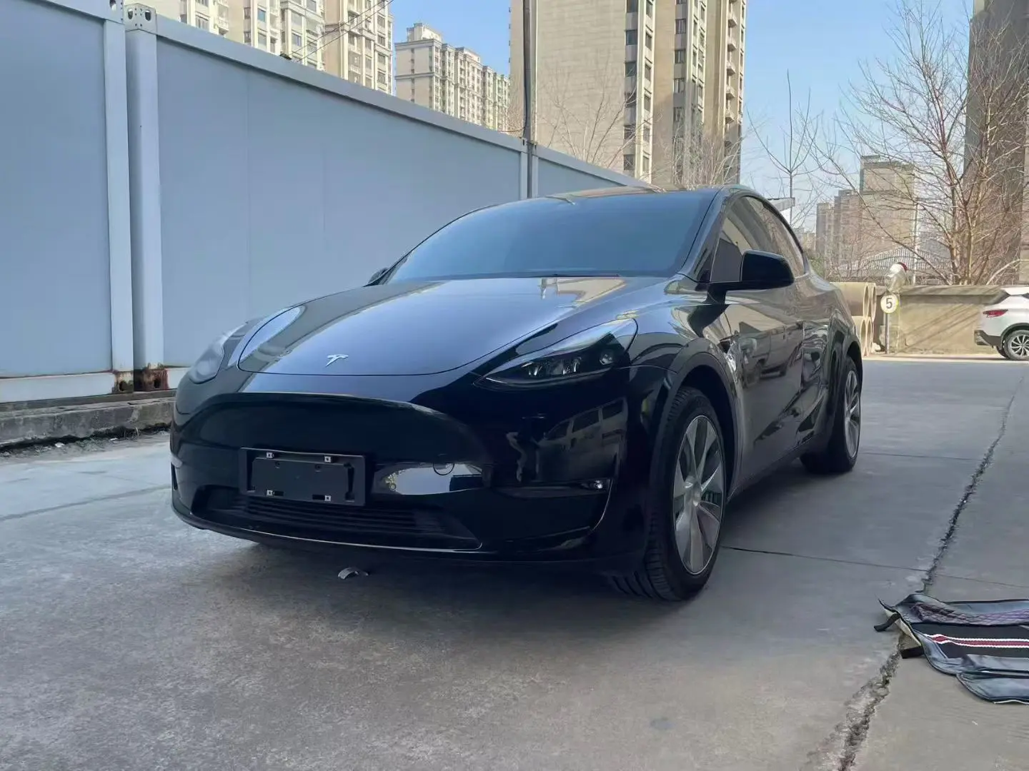 Tesla Model Y  из Китая