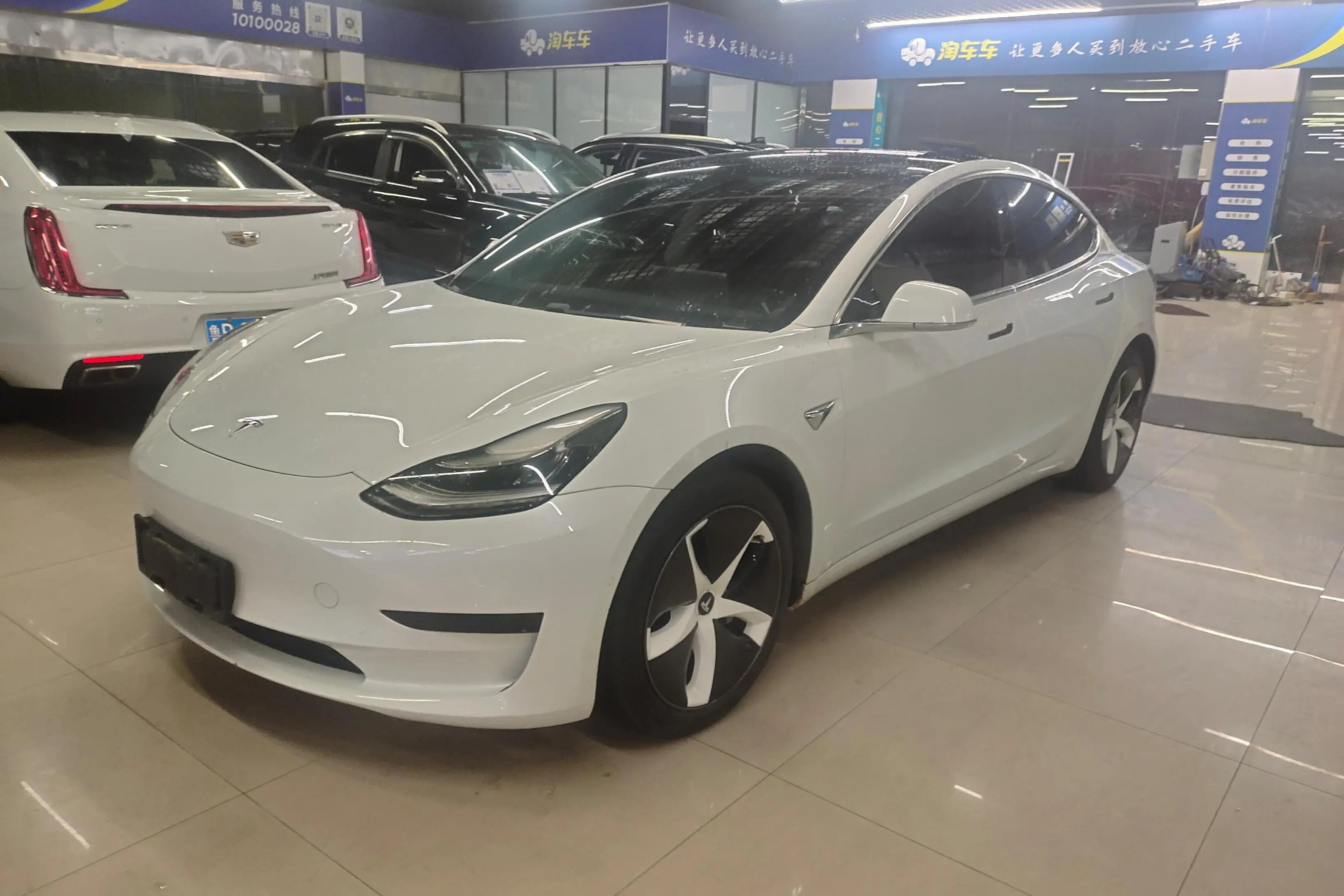 Tesla Model 3  из Китая
