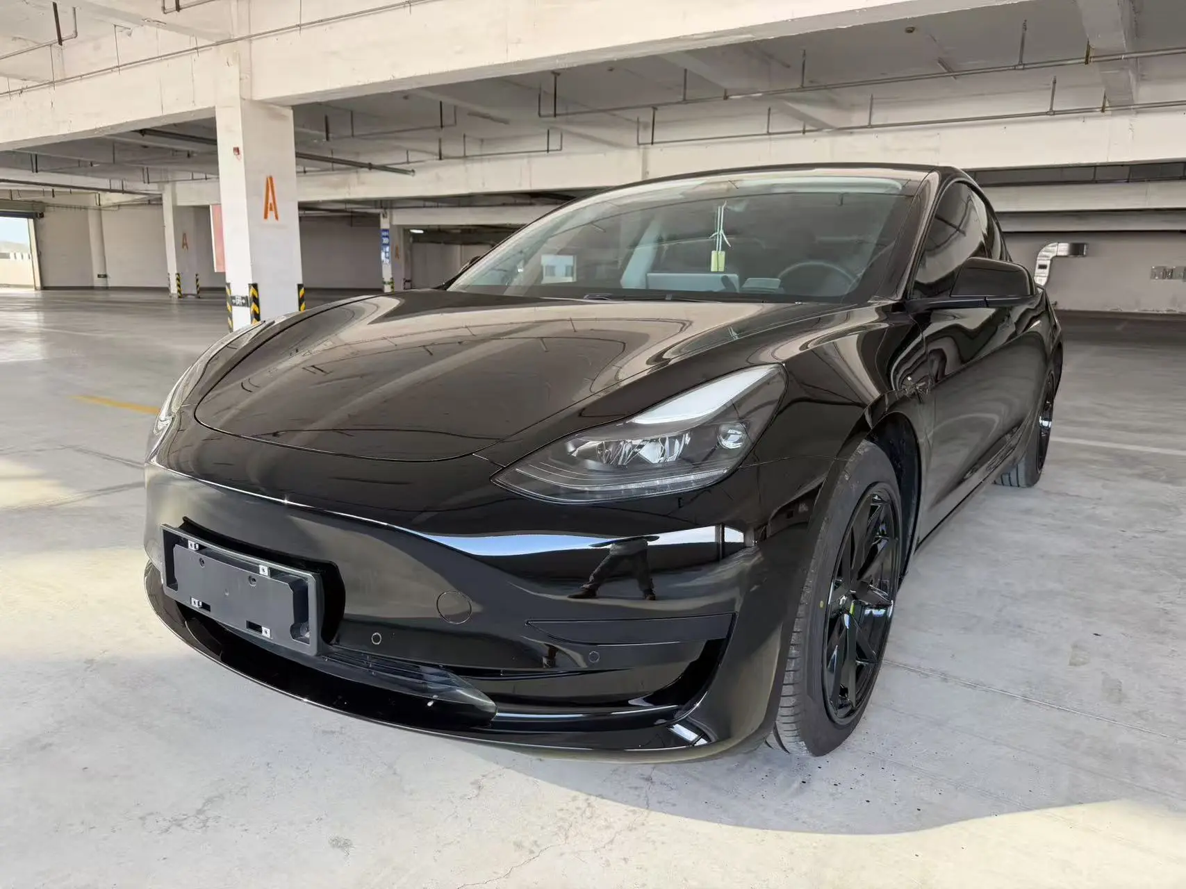 Tesla Model 3  из Китая