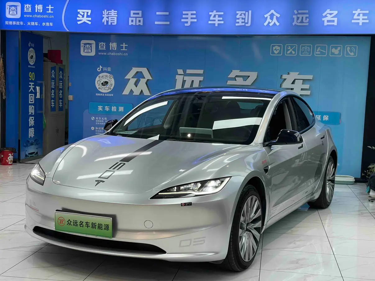 Tesla Model 3  из Китая