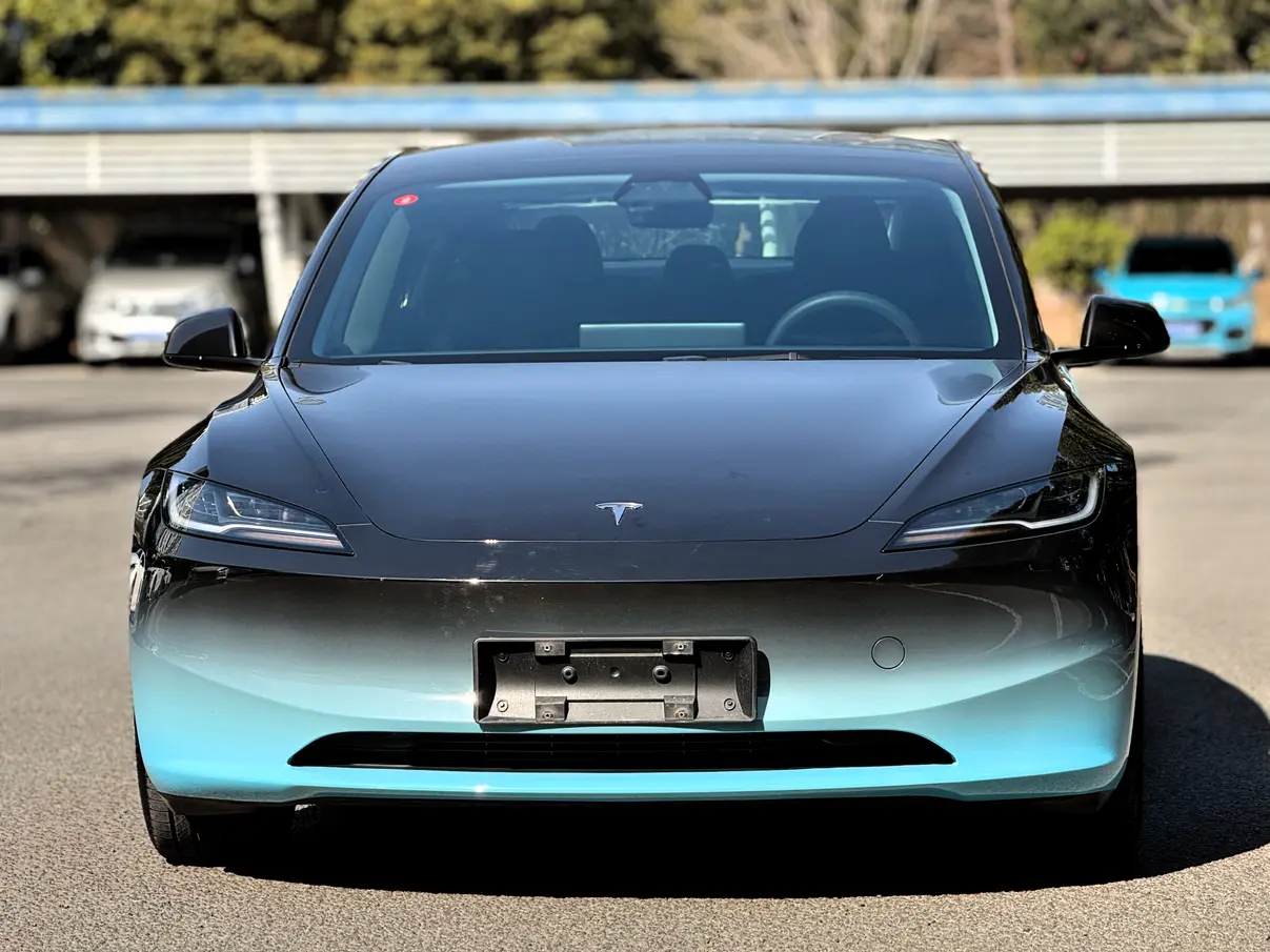 Tesla Model 3  из Китая