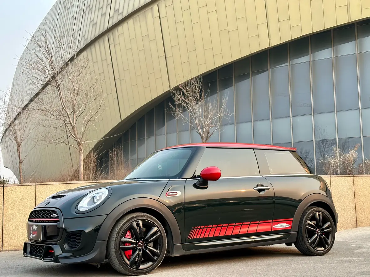 MINI JCW  из Китая