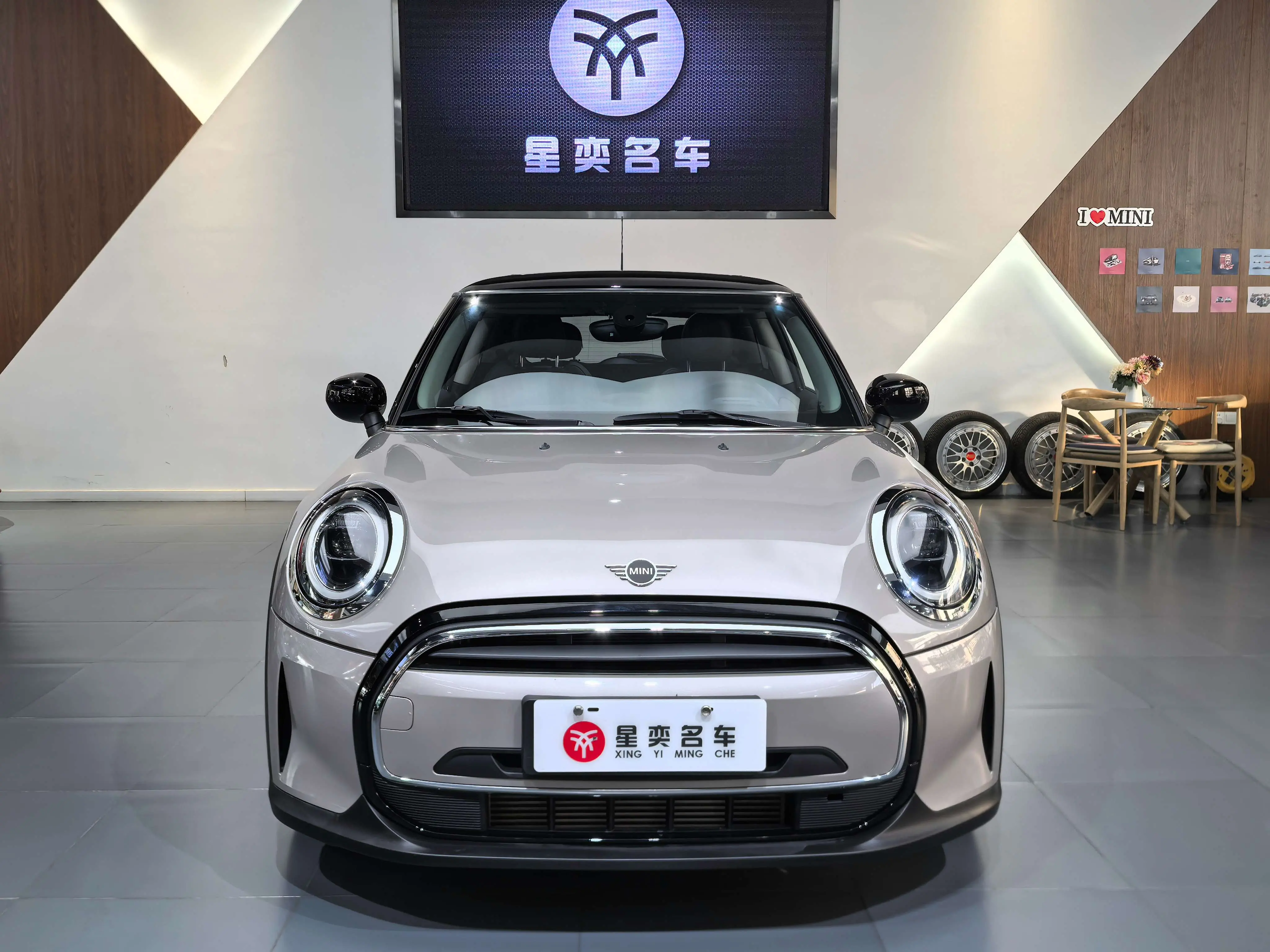 MINI MINI  из Китая