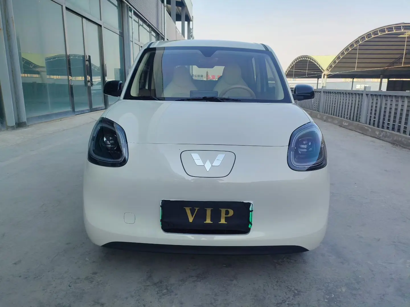 Wuling Hongguang MINIEV  из Китая