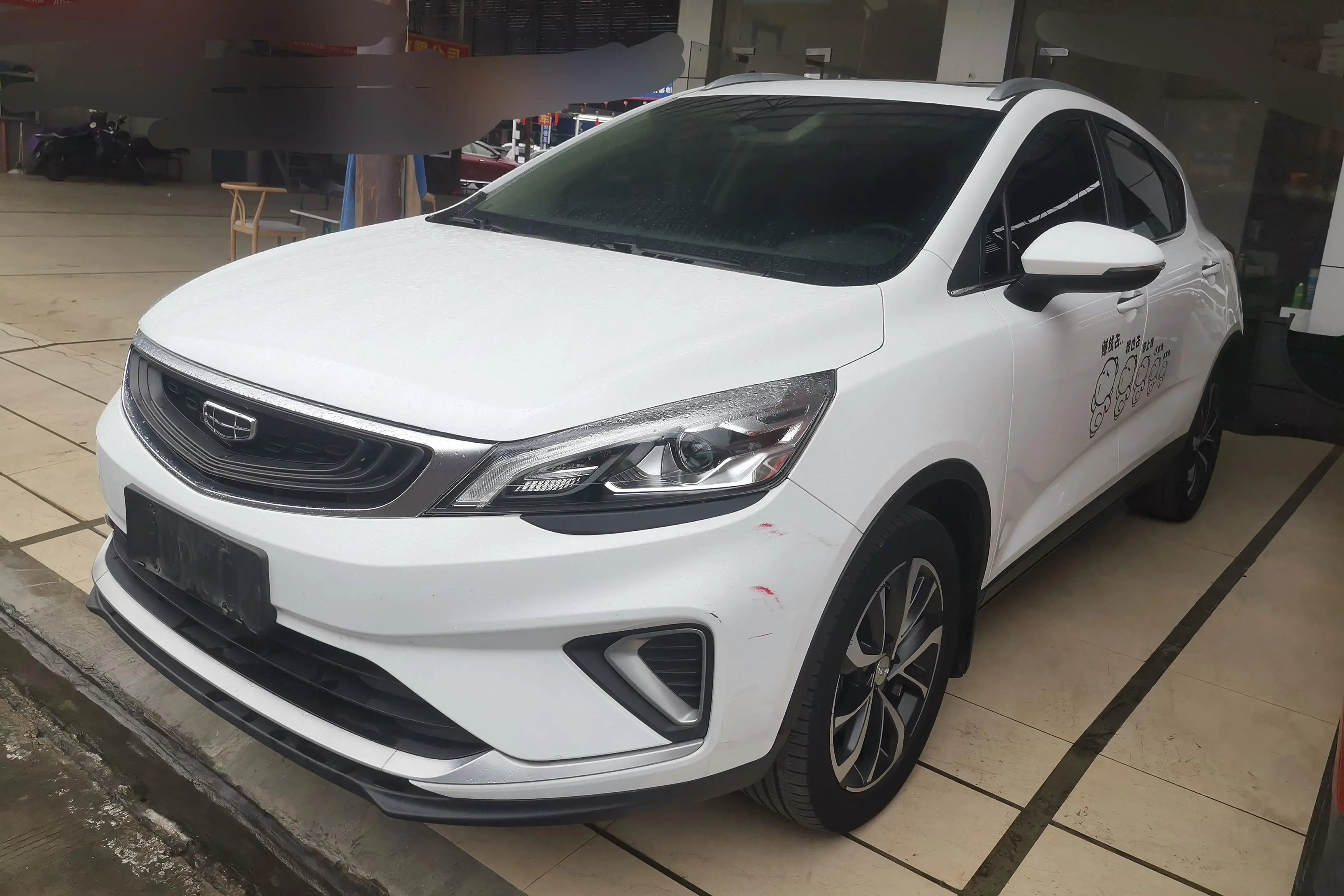 Geely Emgrand GS  из Китая