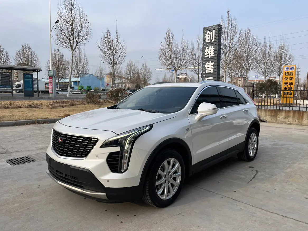 Cadillac XT4  из Китая