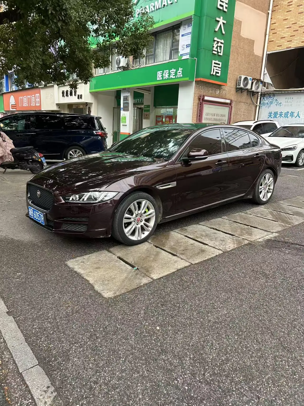 Jaguar XEL  из Китая