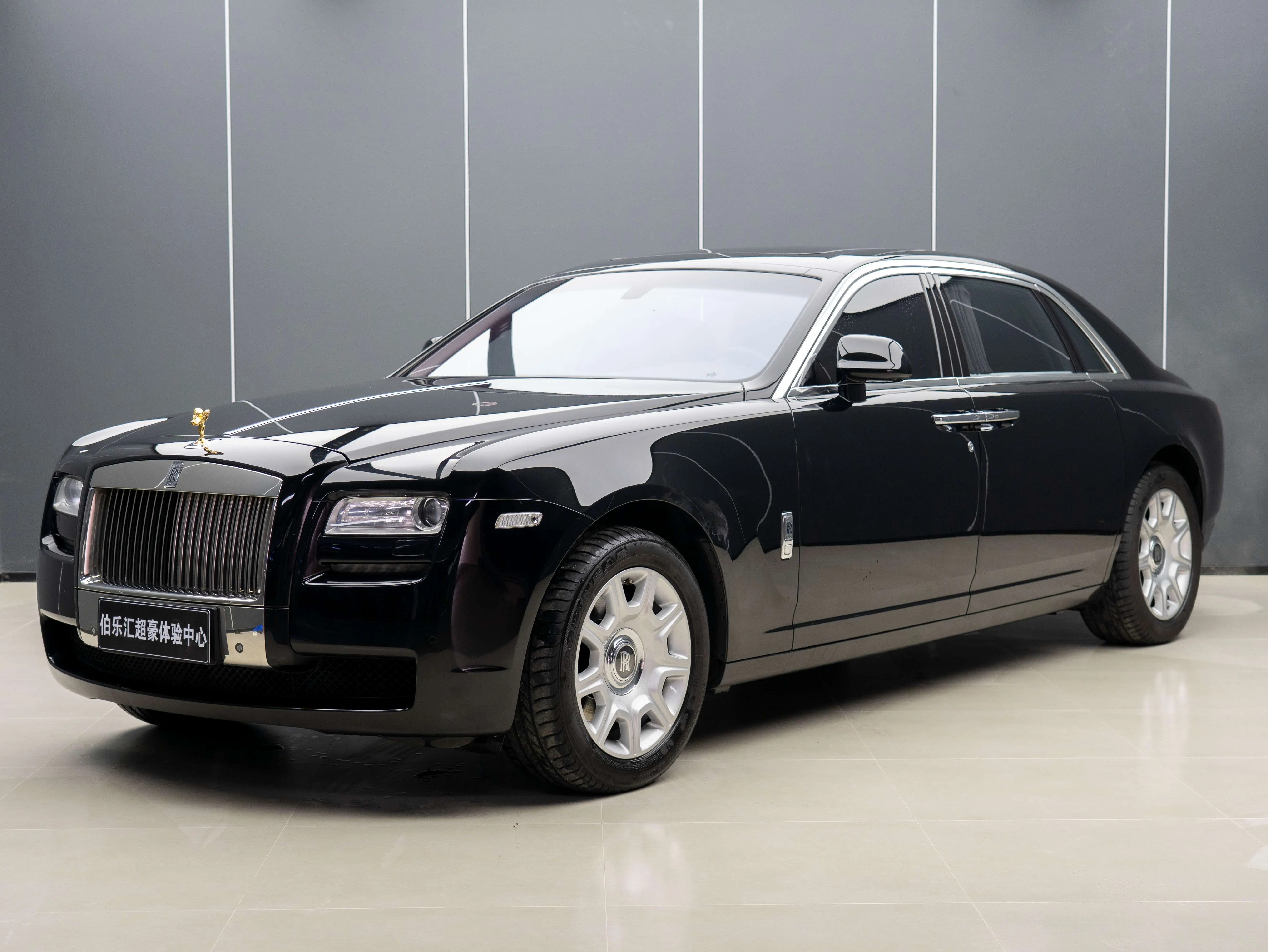 Rolls Royce Ghost  из Китая