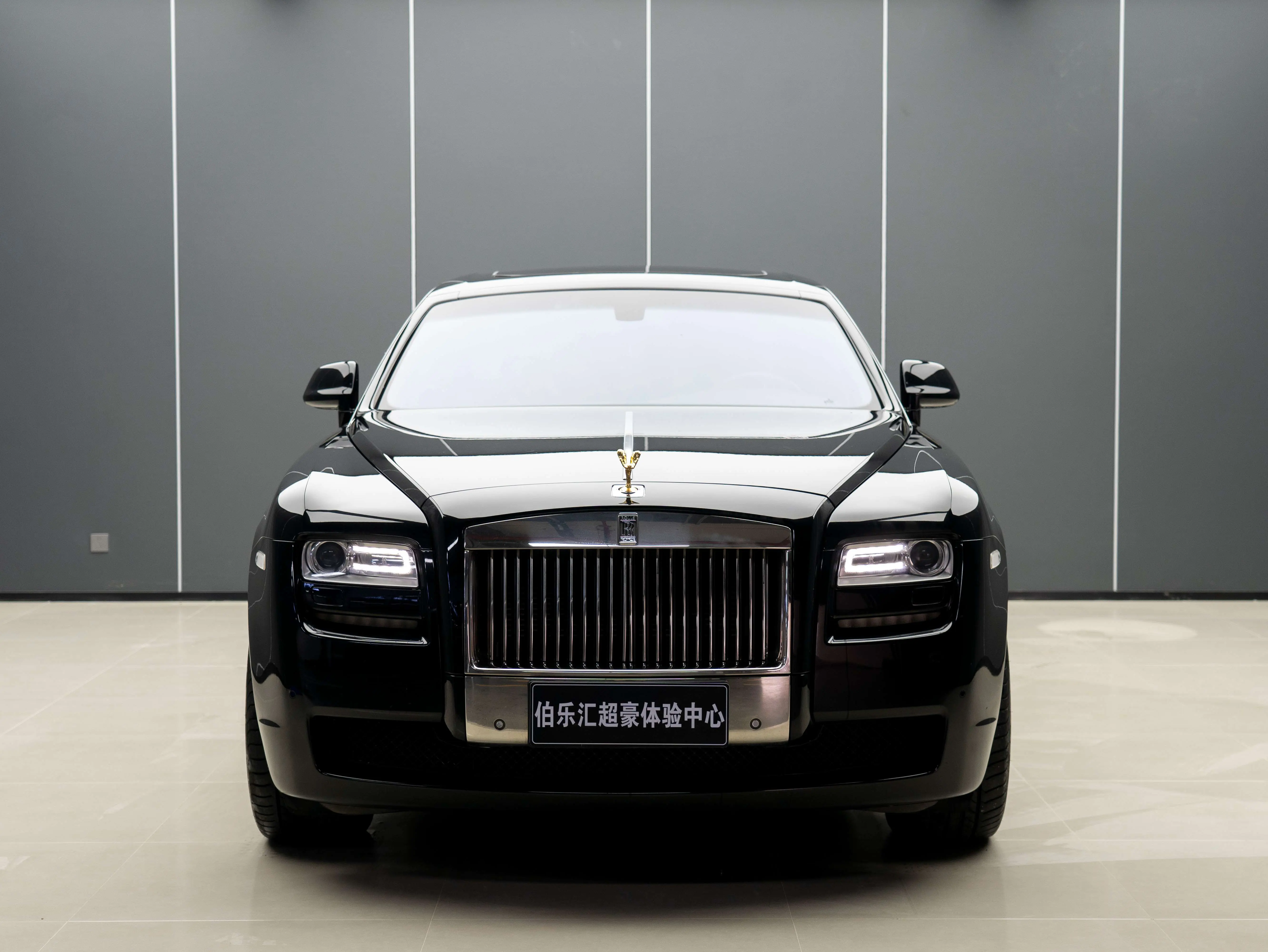 Rolls Royce Ghost  из Китая