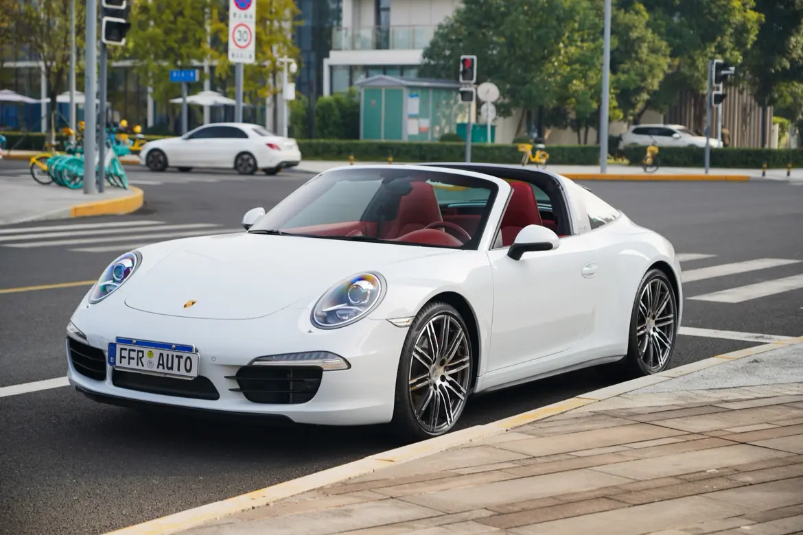 Porsche 911  из Китая