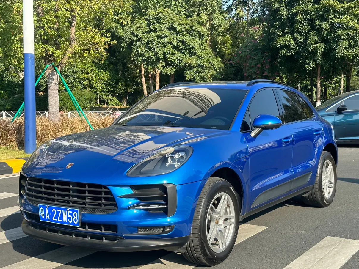 Porsche Macan  из Китая