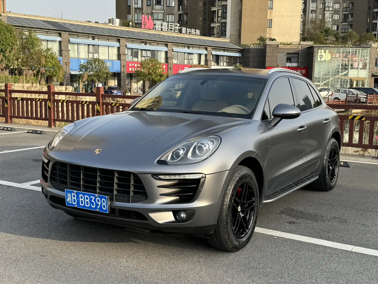 Porsche Macan  из Китая
