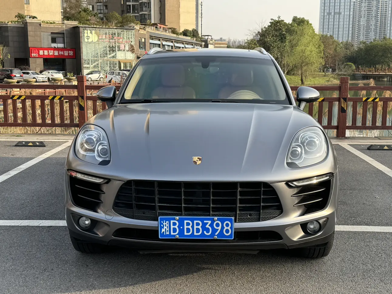 Porsche Macan  из Китая