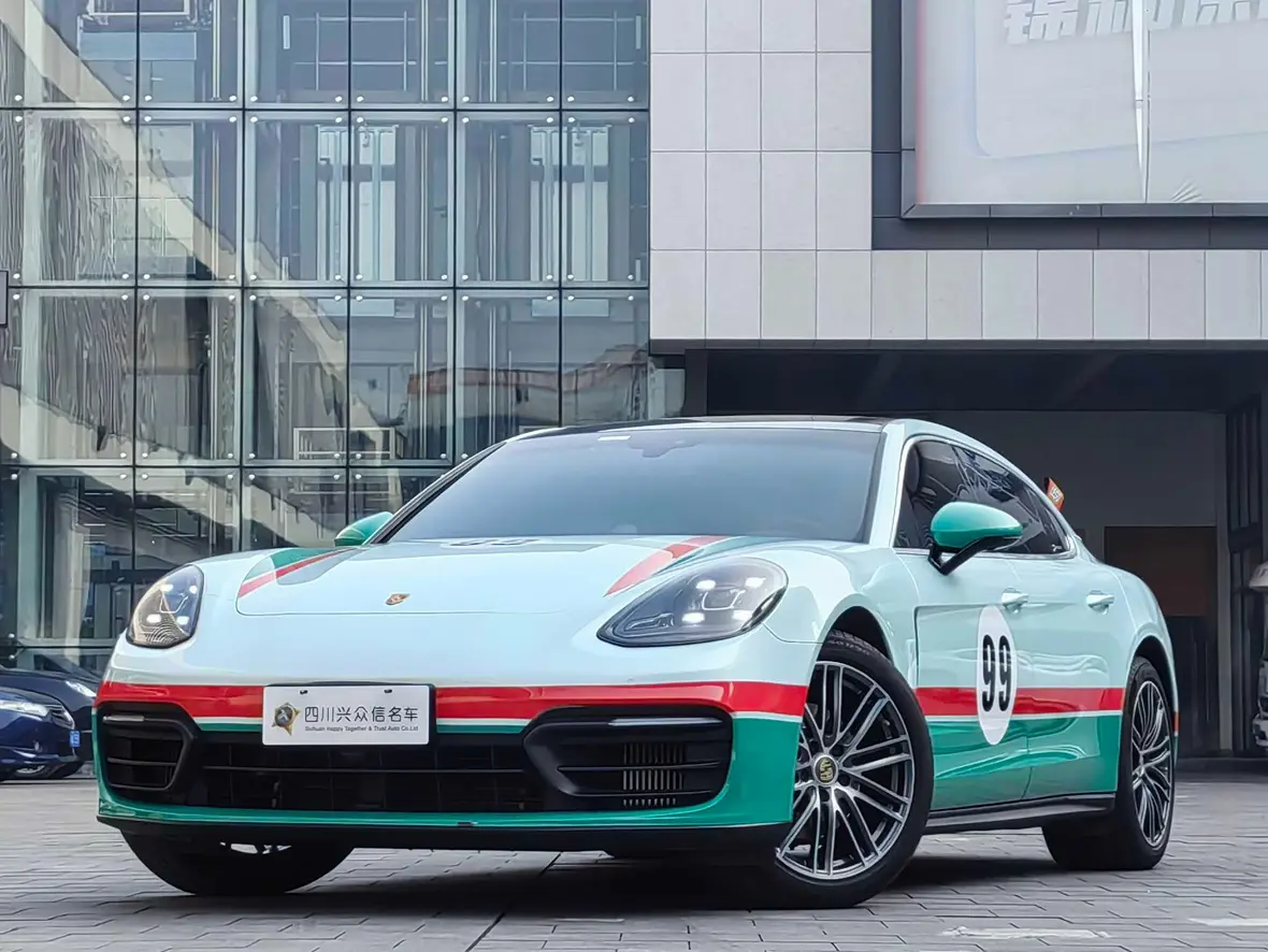 Porsche Panamera