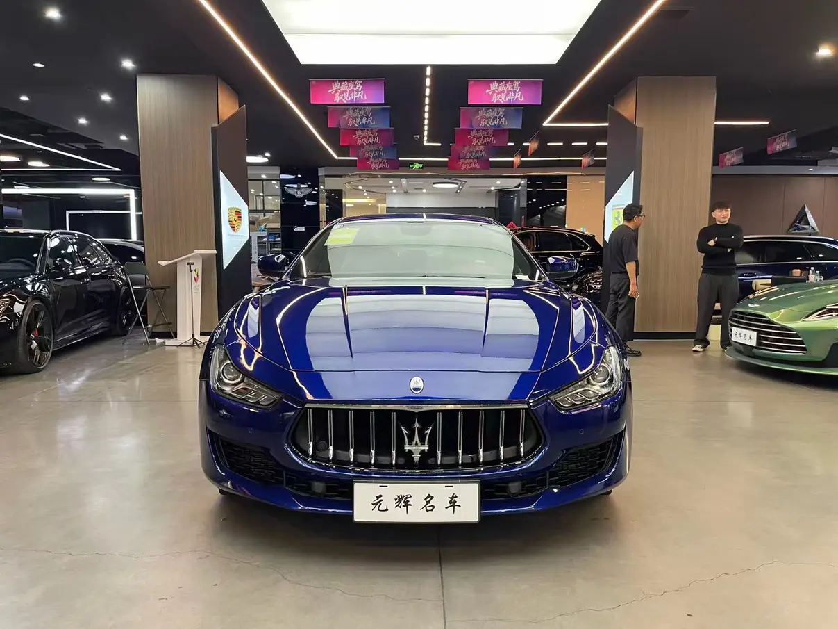 Maserati Ghibli  из Китая