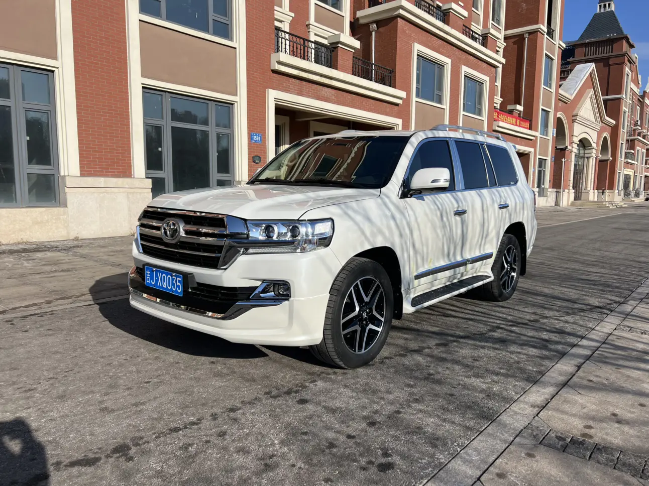 Toyota Land Cruiser  из Китая