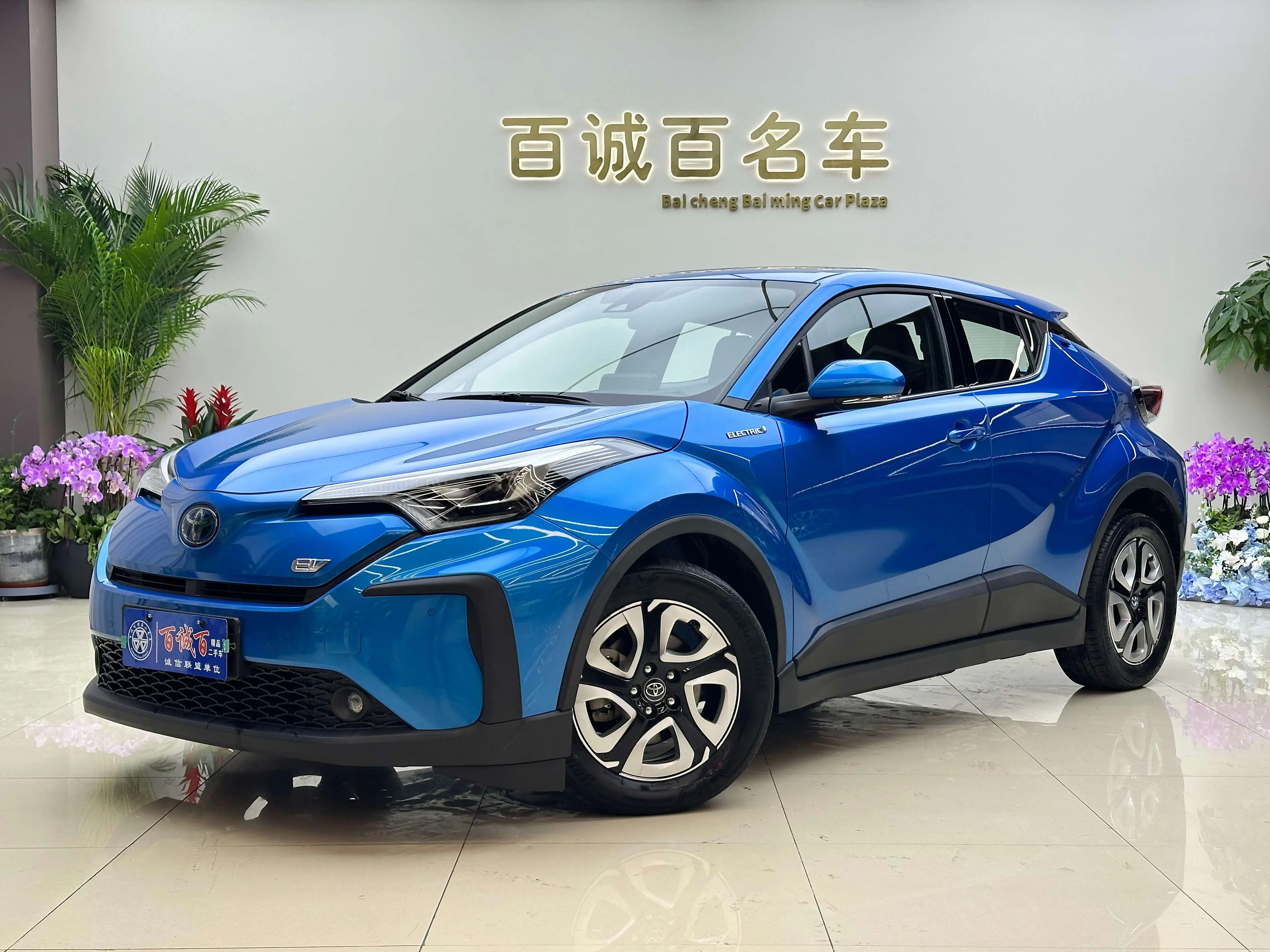 Toyota C-HR EV  из Китая