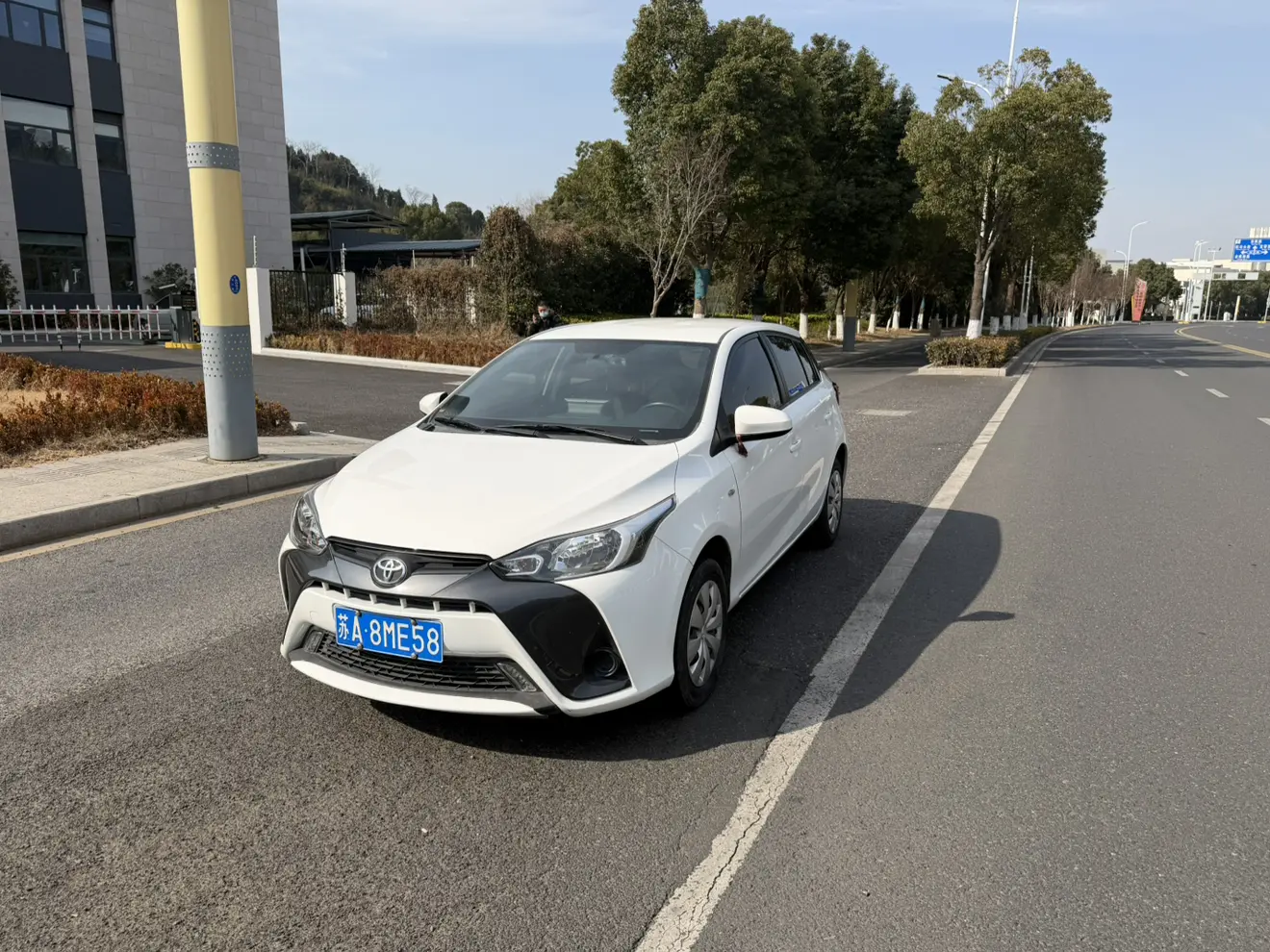 Toyota Yaris L  из Китая