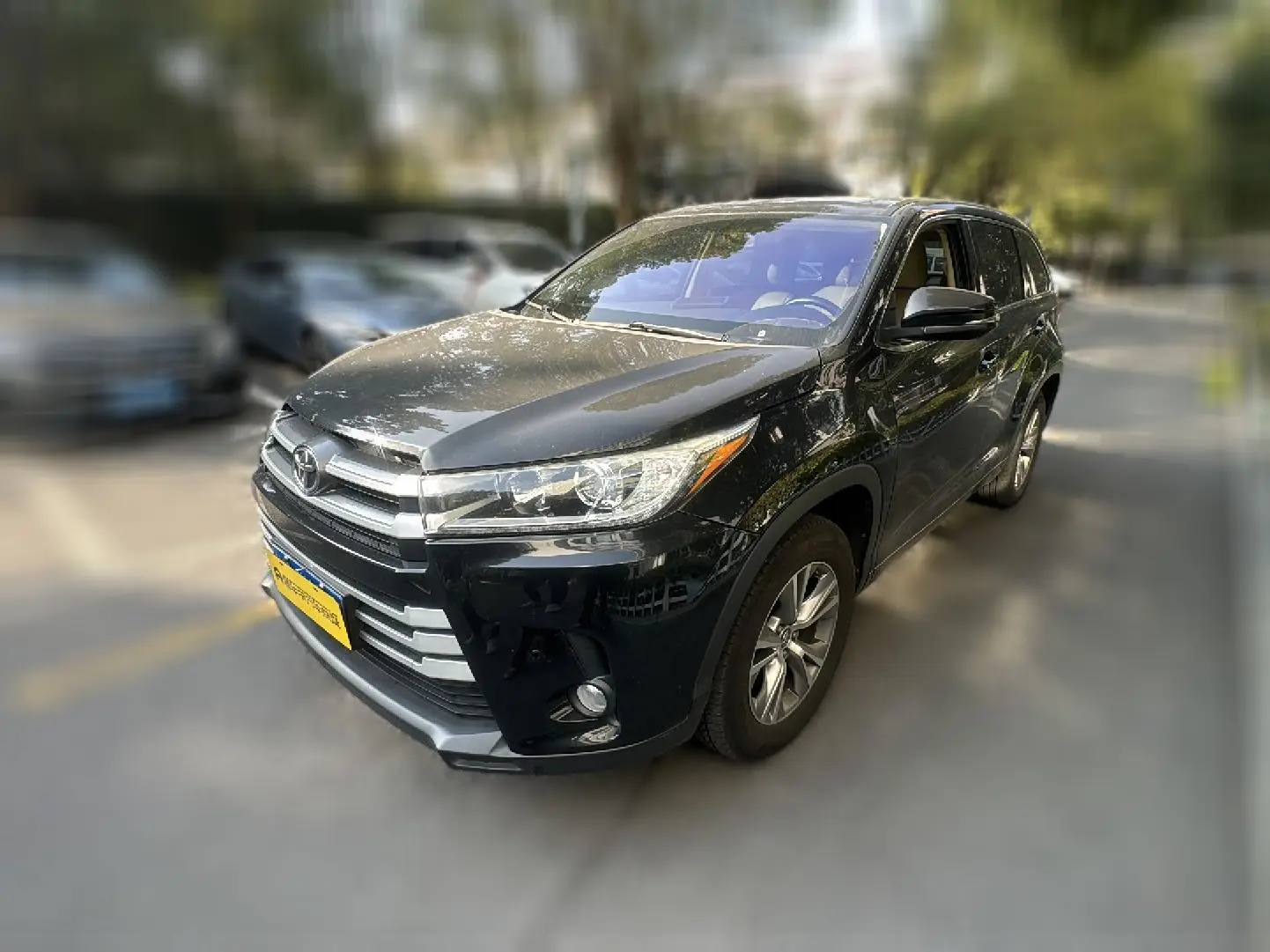 Toyota Highlander  из Китая