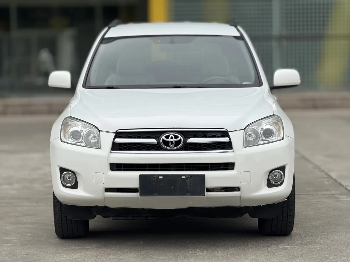 Toyota RAV4  из Китая
