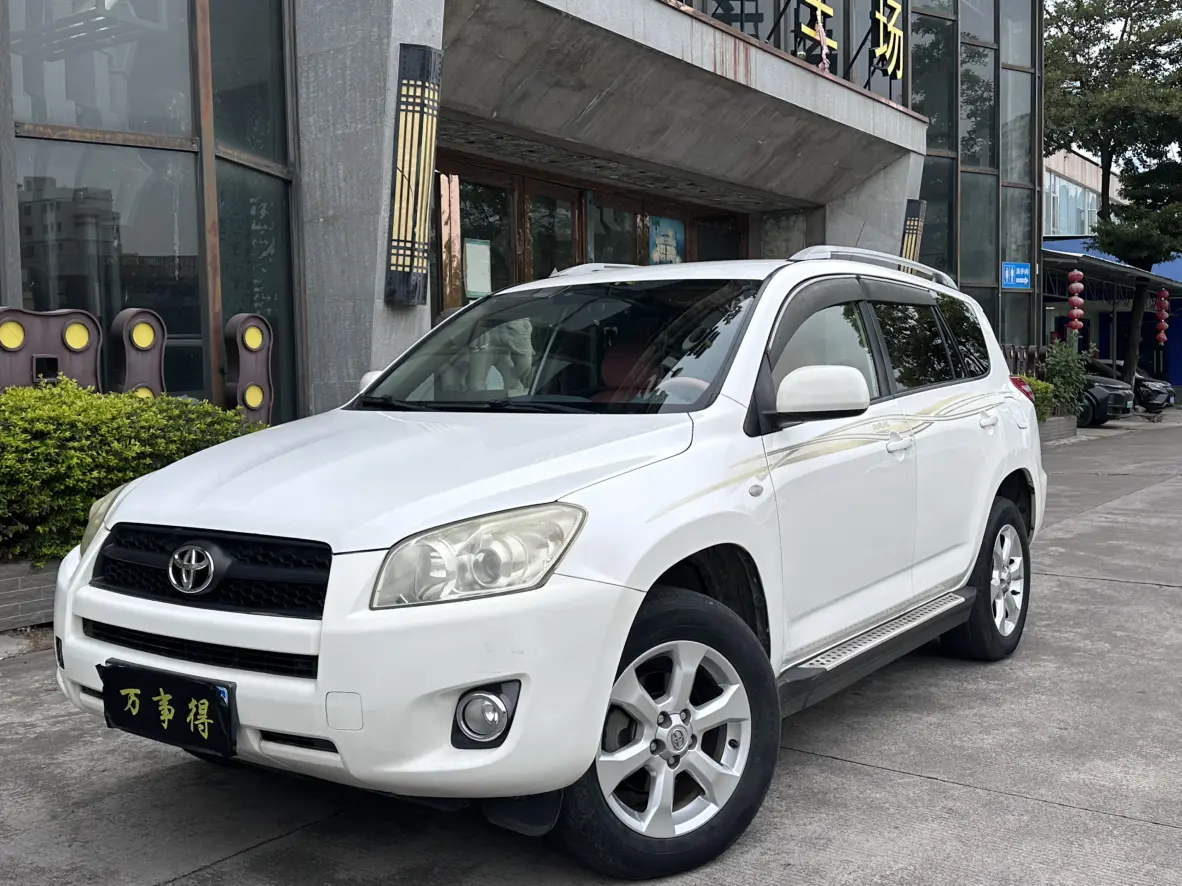 Toyota RAV4  из Китая