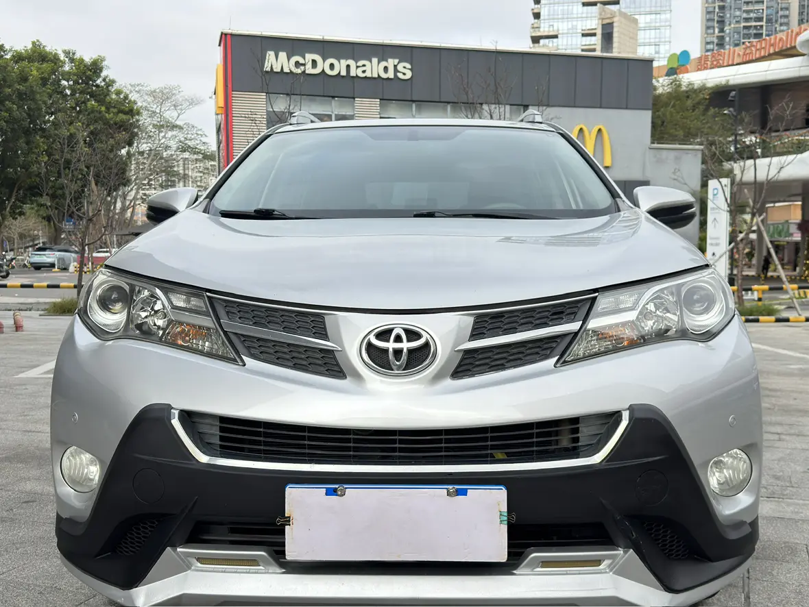 Toyota RAV4  из Китая
