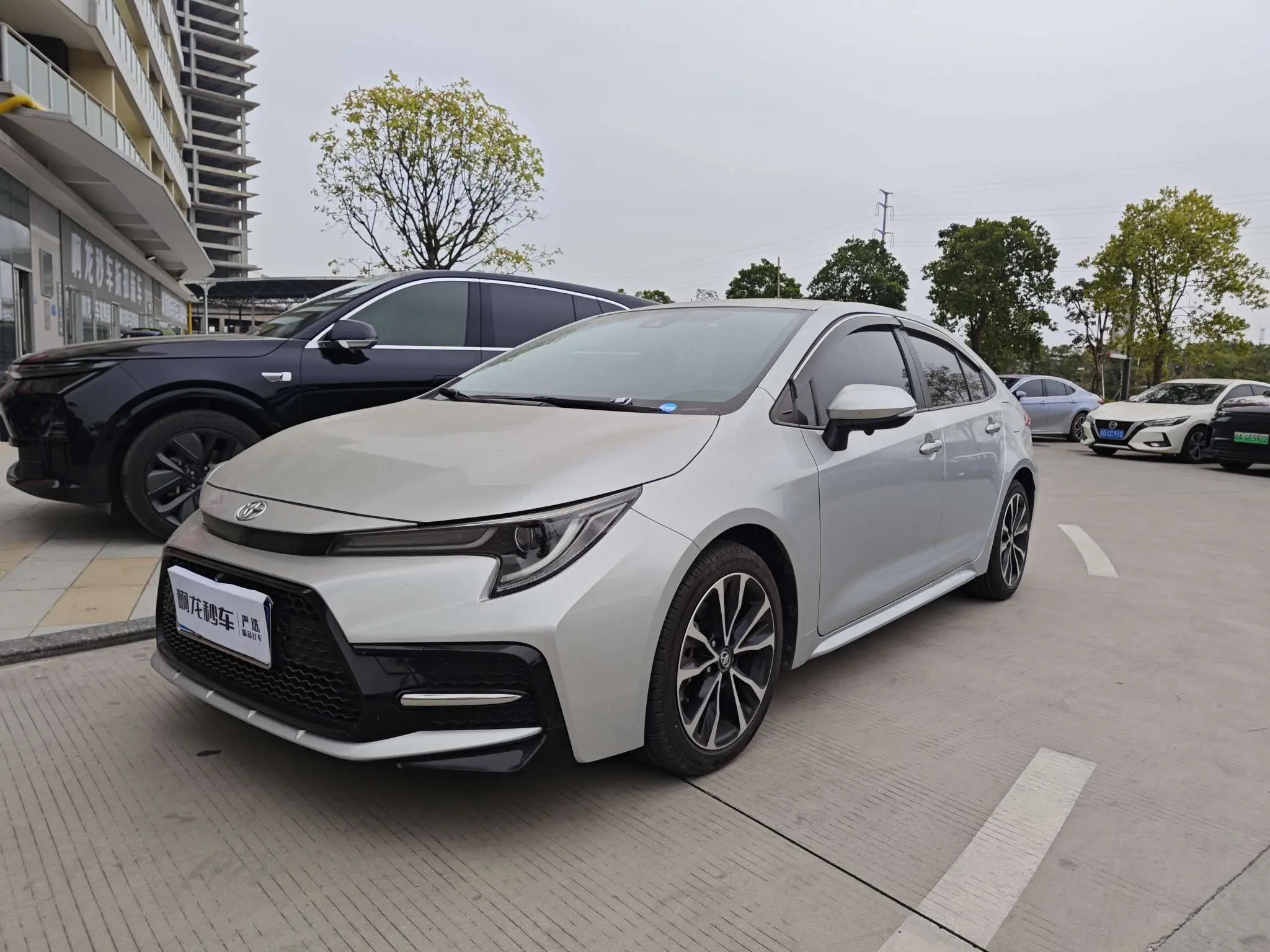 Toyota Levin (Lei Ling)  из Китая