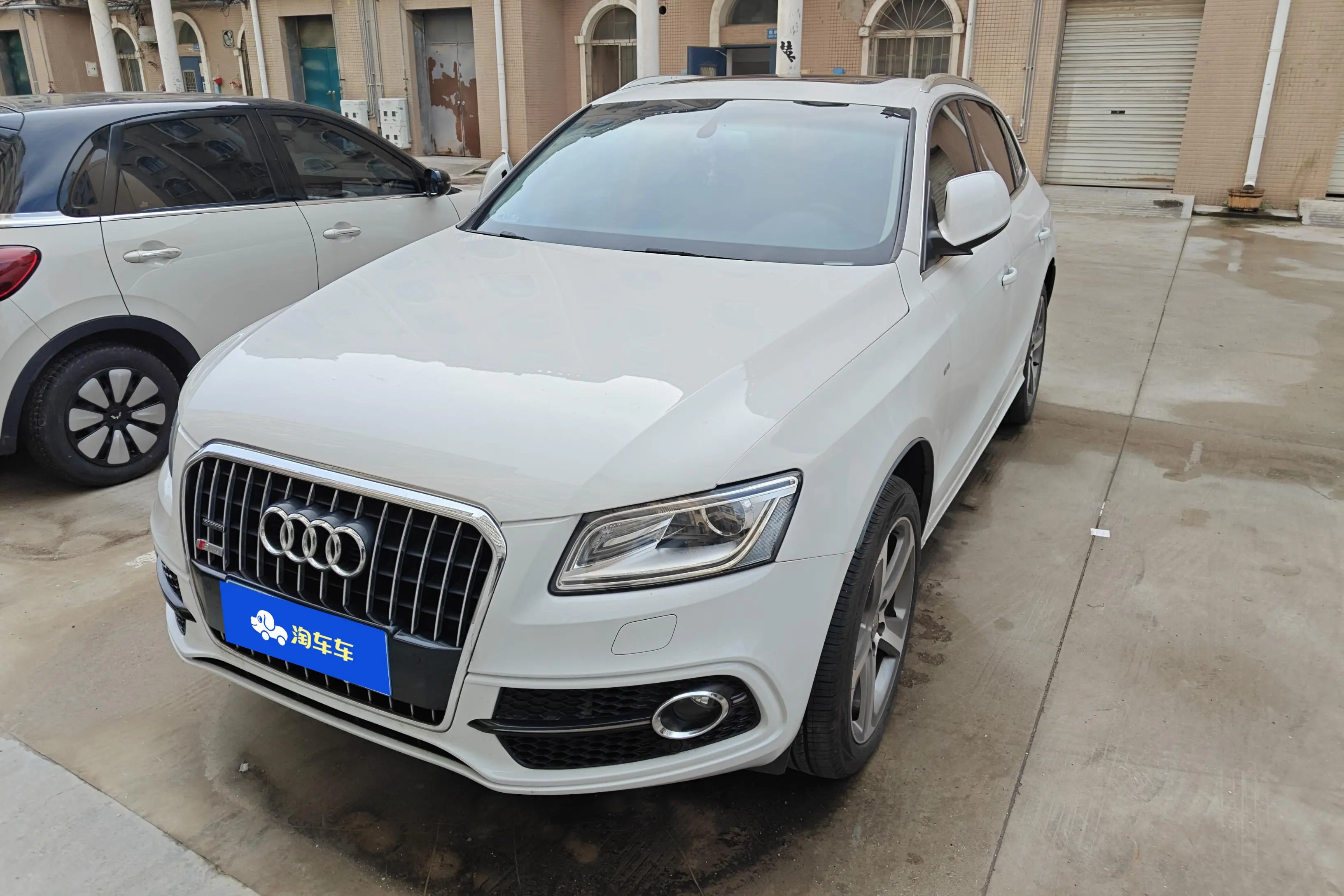Audi Q5  из Китая