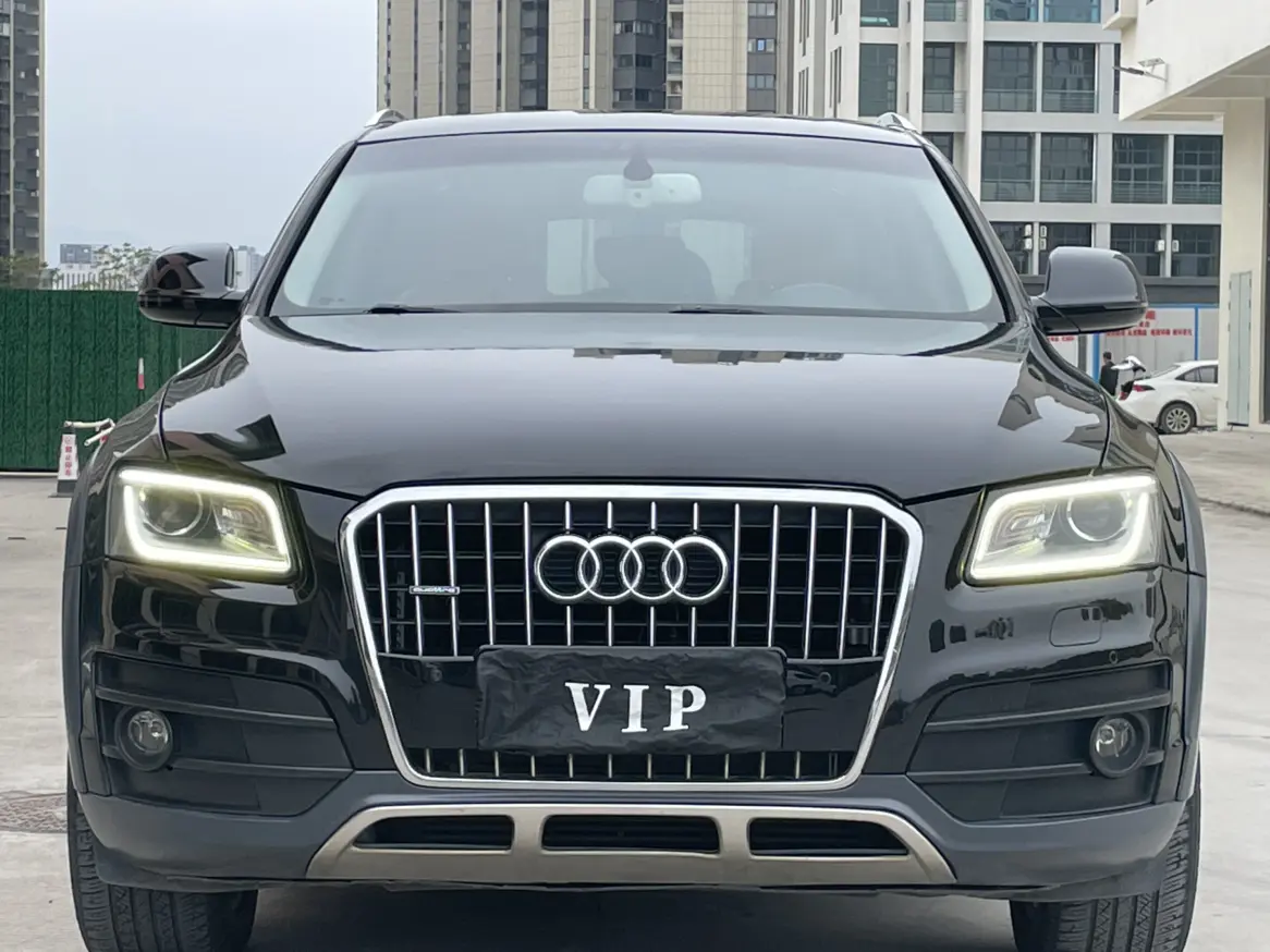 Audi Q5  из Китая