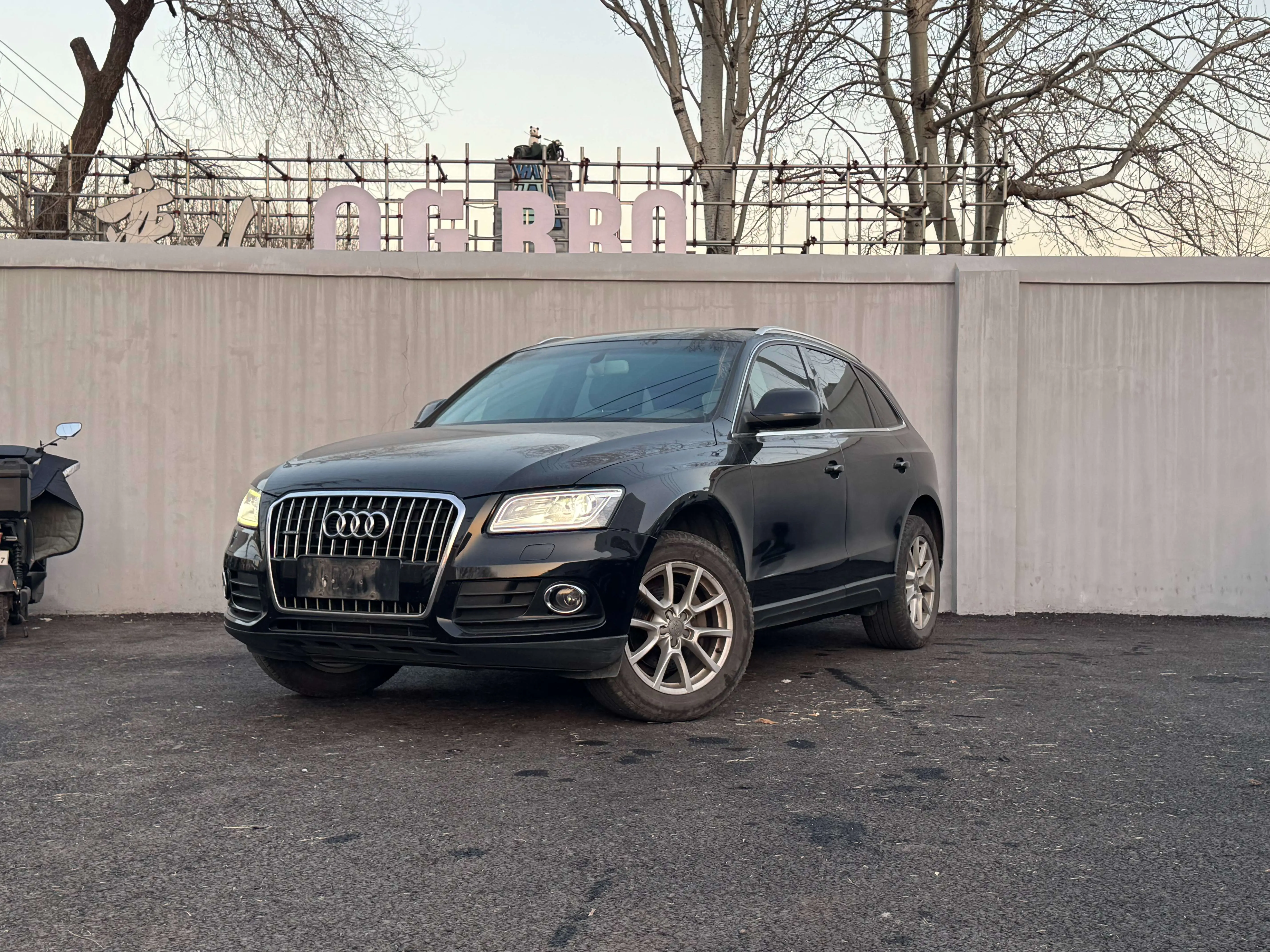 Audi Q5  из Китая