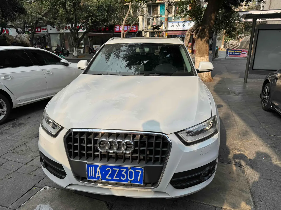 Audi Q3  из Китая