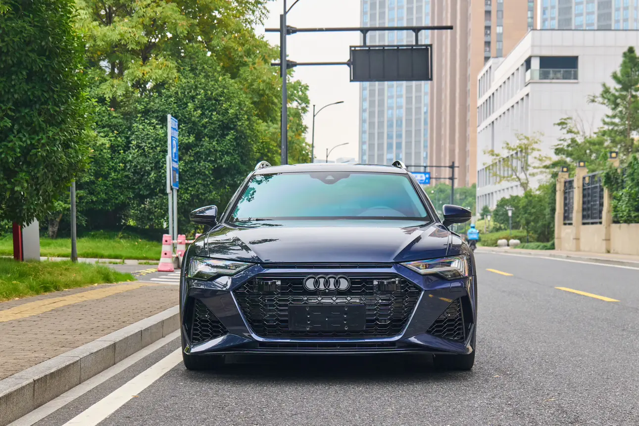 Audi A6  из Китая